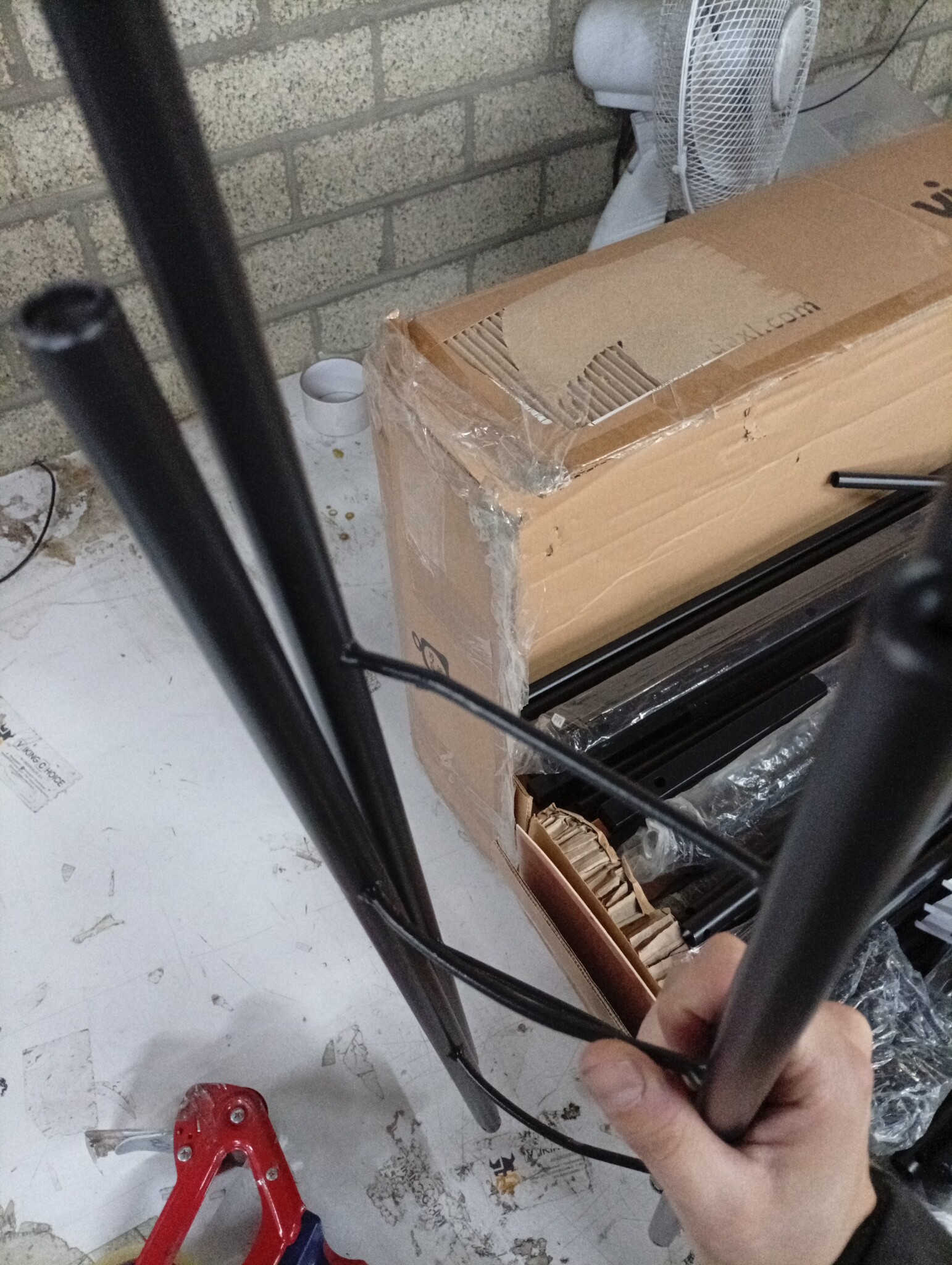 vidaXL Bedframe Metaal Gerookt Eiken 120x200cm - 60% Korting!