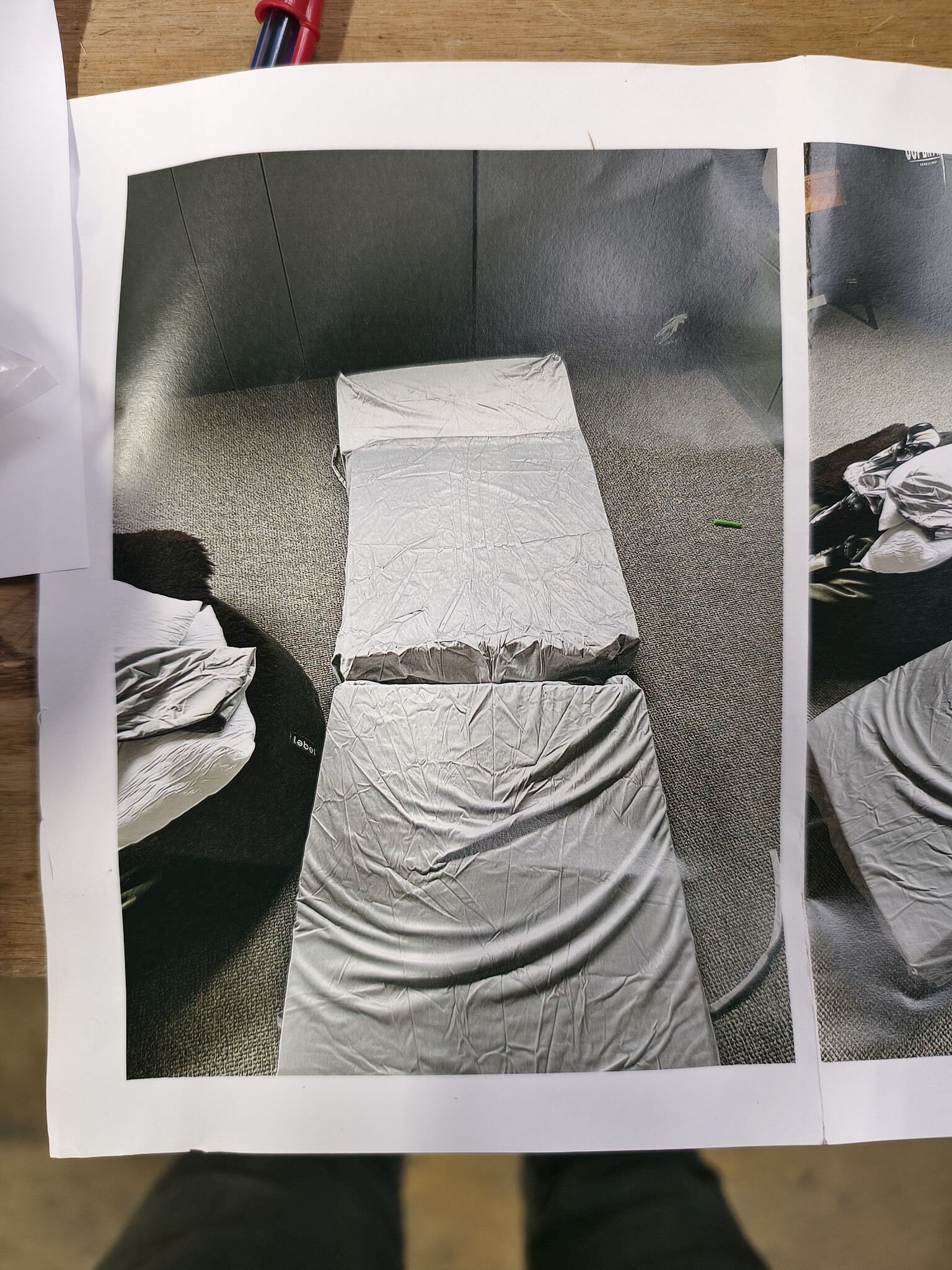 Logeermatras met kussen - 70cm x 200cm x 15cm - Opvouwbaar - Grijs