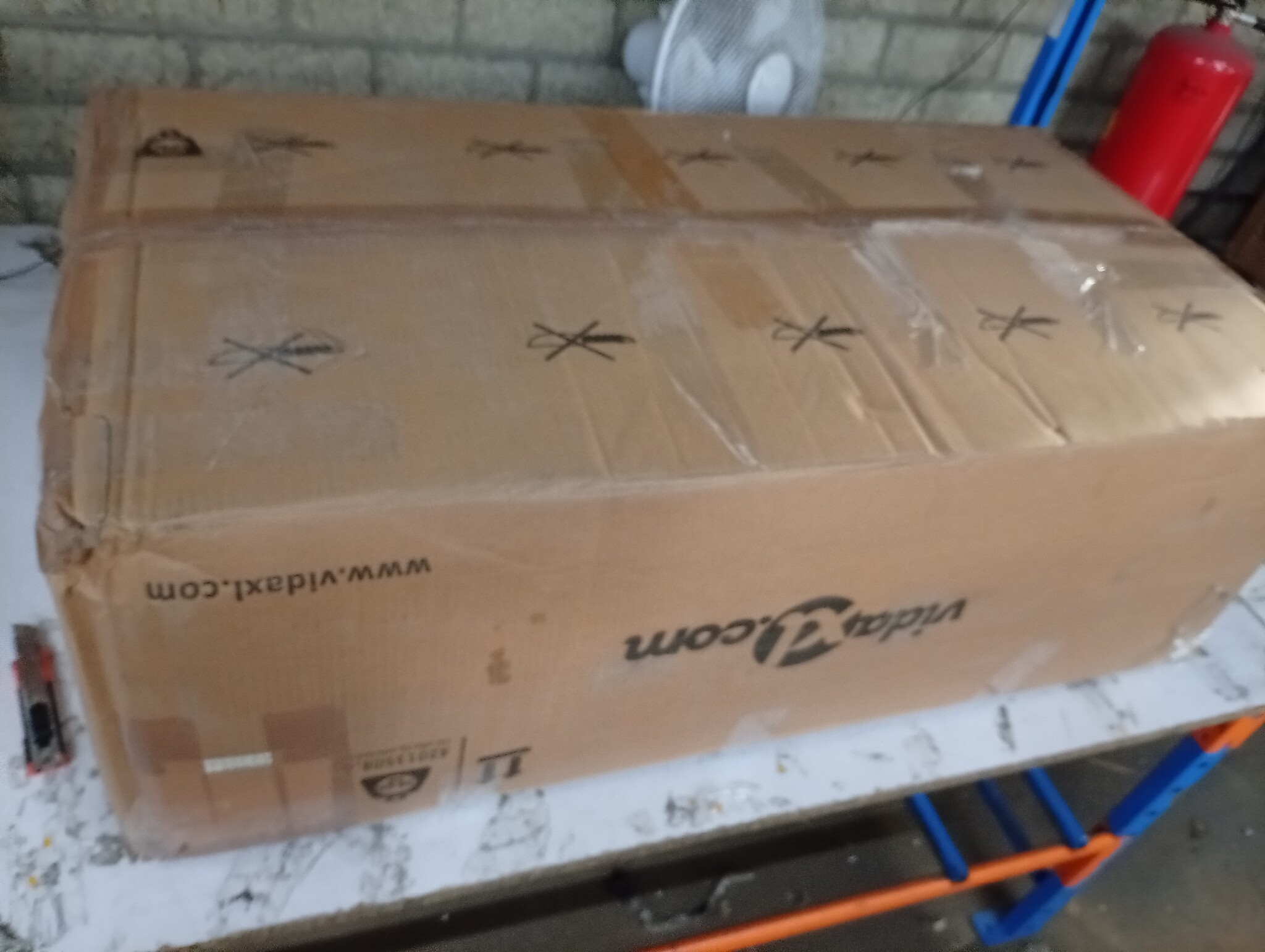 VidaXL Slaapbank 2-zits Fluweel Blauw | 60% Korting! | Licht Beschadigd