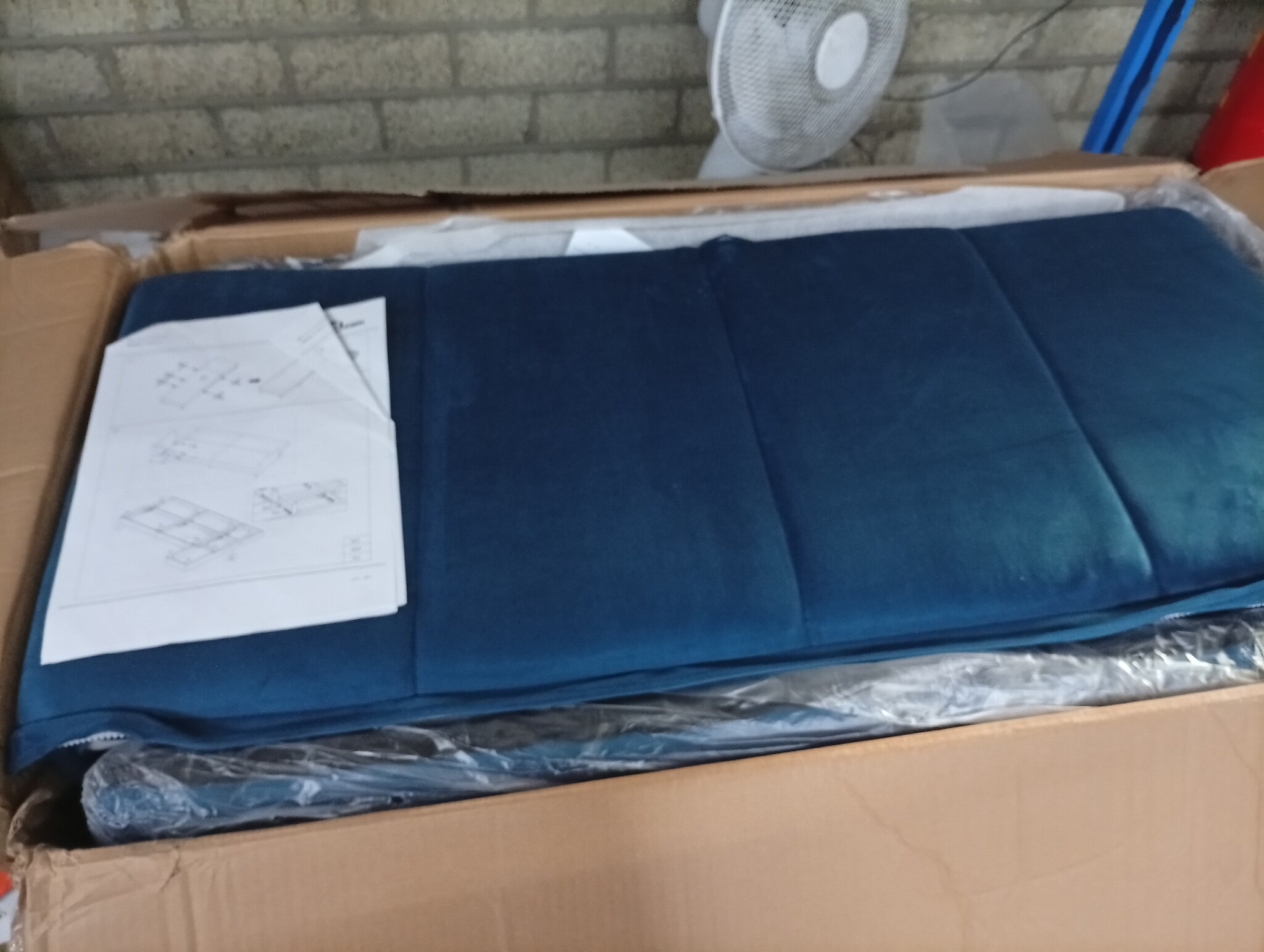 VidaXL Slaapbank 2-zits Fluweel Blauw | 60% Korting! | Licht Beschadigd