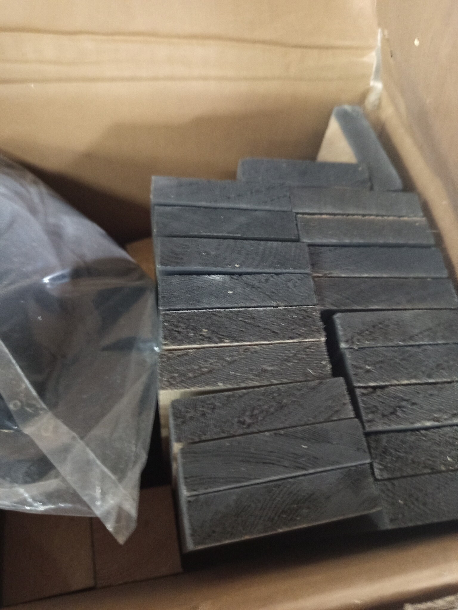 vidaXL Tuinbank 2-zits Grenenhout & Kussens - 55% Korting!