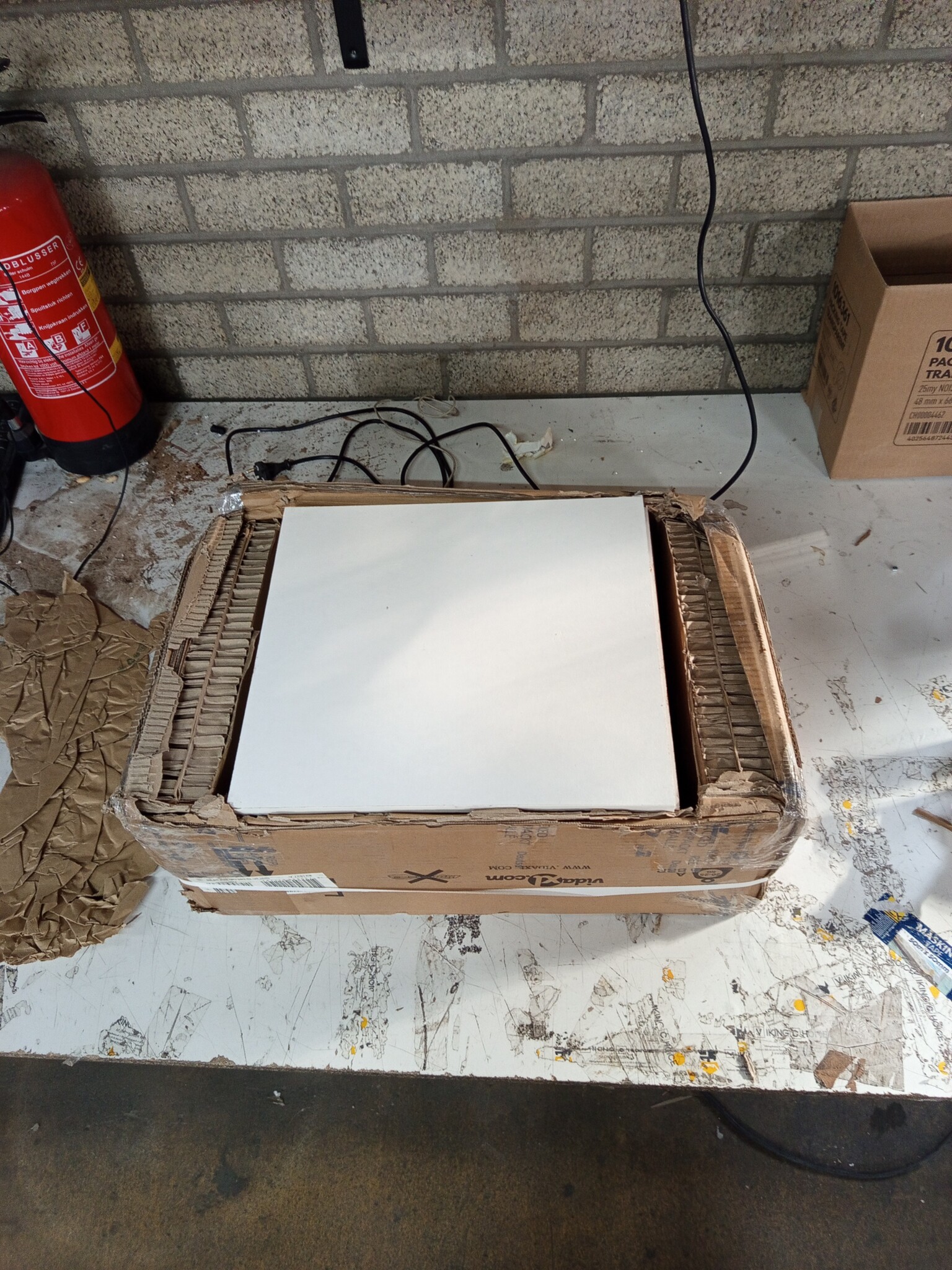 vidaXL Nachtkastjes 2 st 40x35x50 cm wit