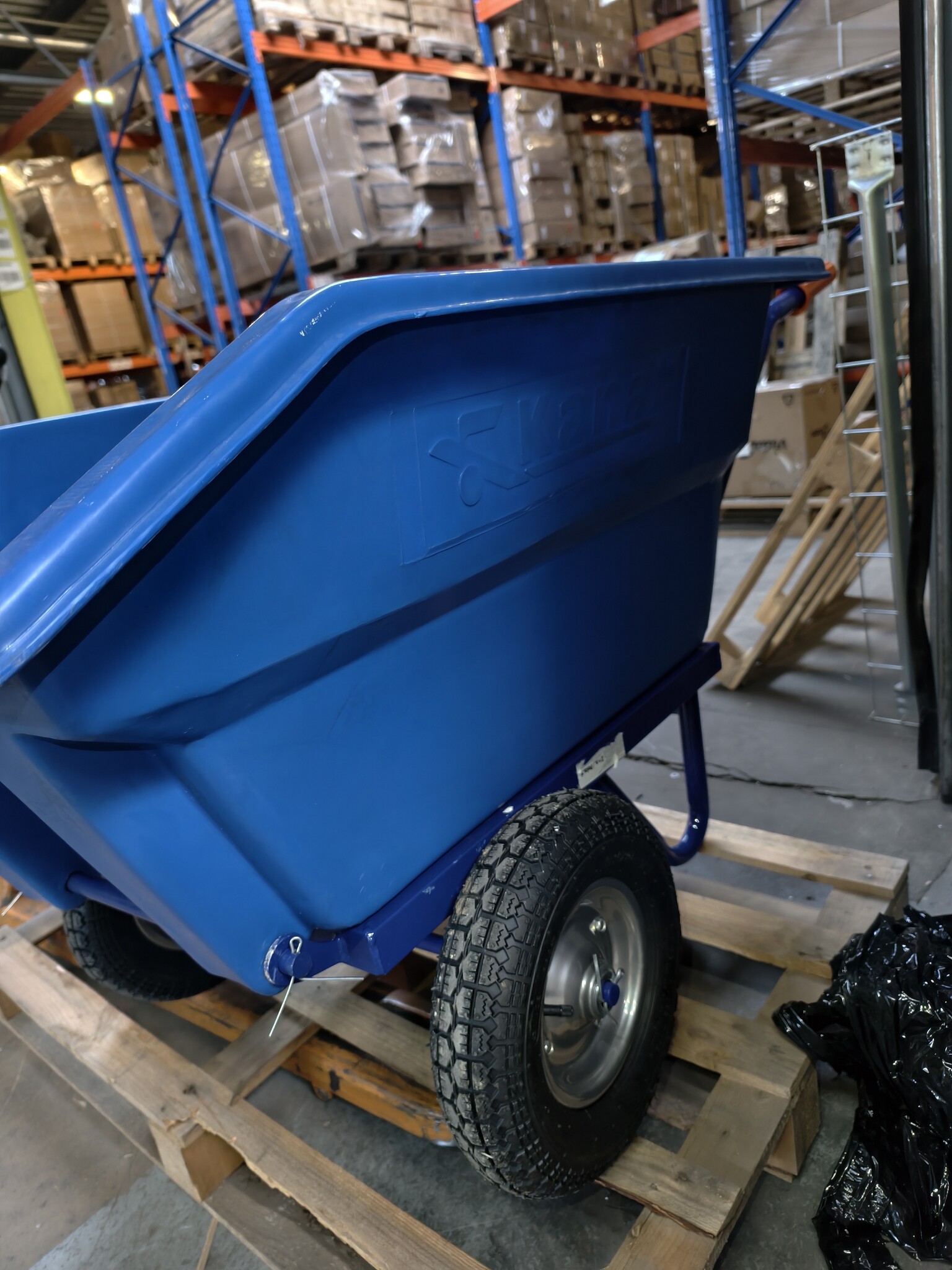 Kruiwagen 300L Kunststof Kiepbak - 40% Korting! Sterk & Duurzaam