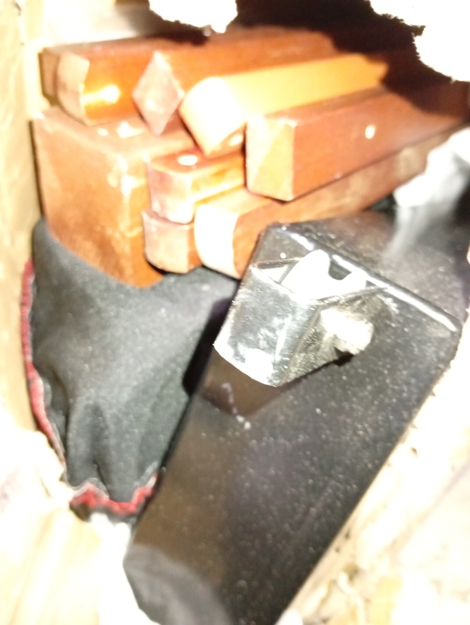 vidaXL Zweefparasol met houten paal 400x300 cm zandwit