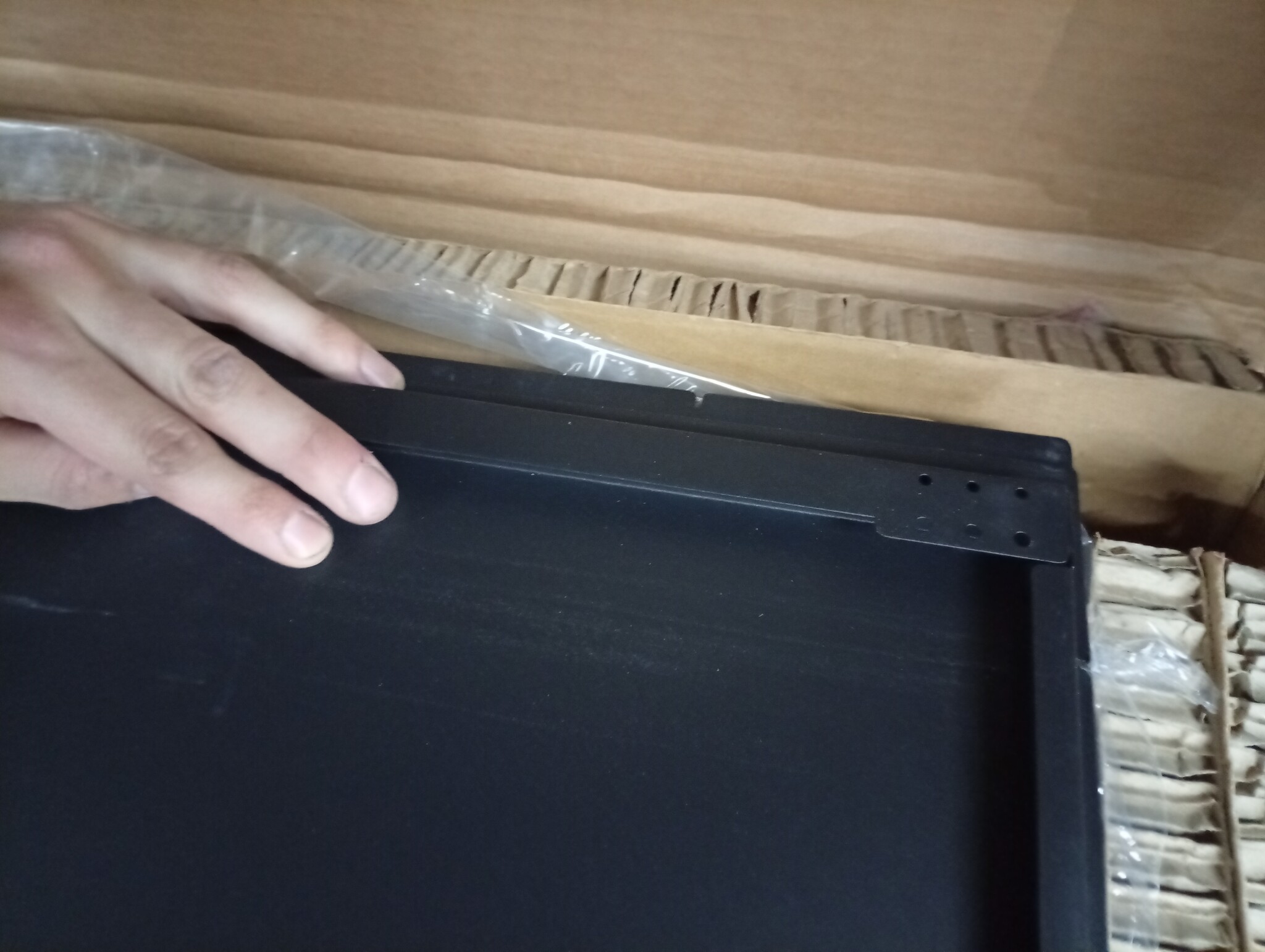 vidaXL Hoge kast 68x39x123 cm staal zwart