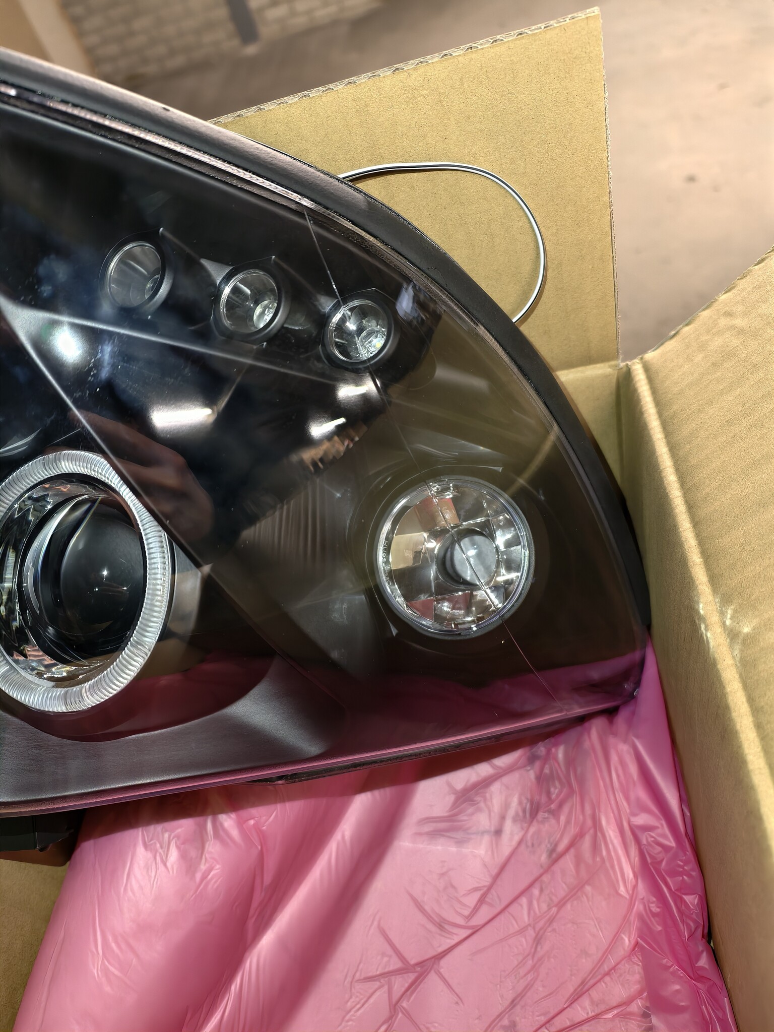 Koplampen dual halo rims SUZUKI SWIFT 05 05-10 ANGEL EYES ZWART