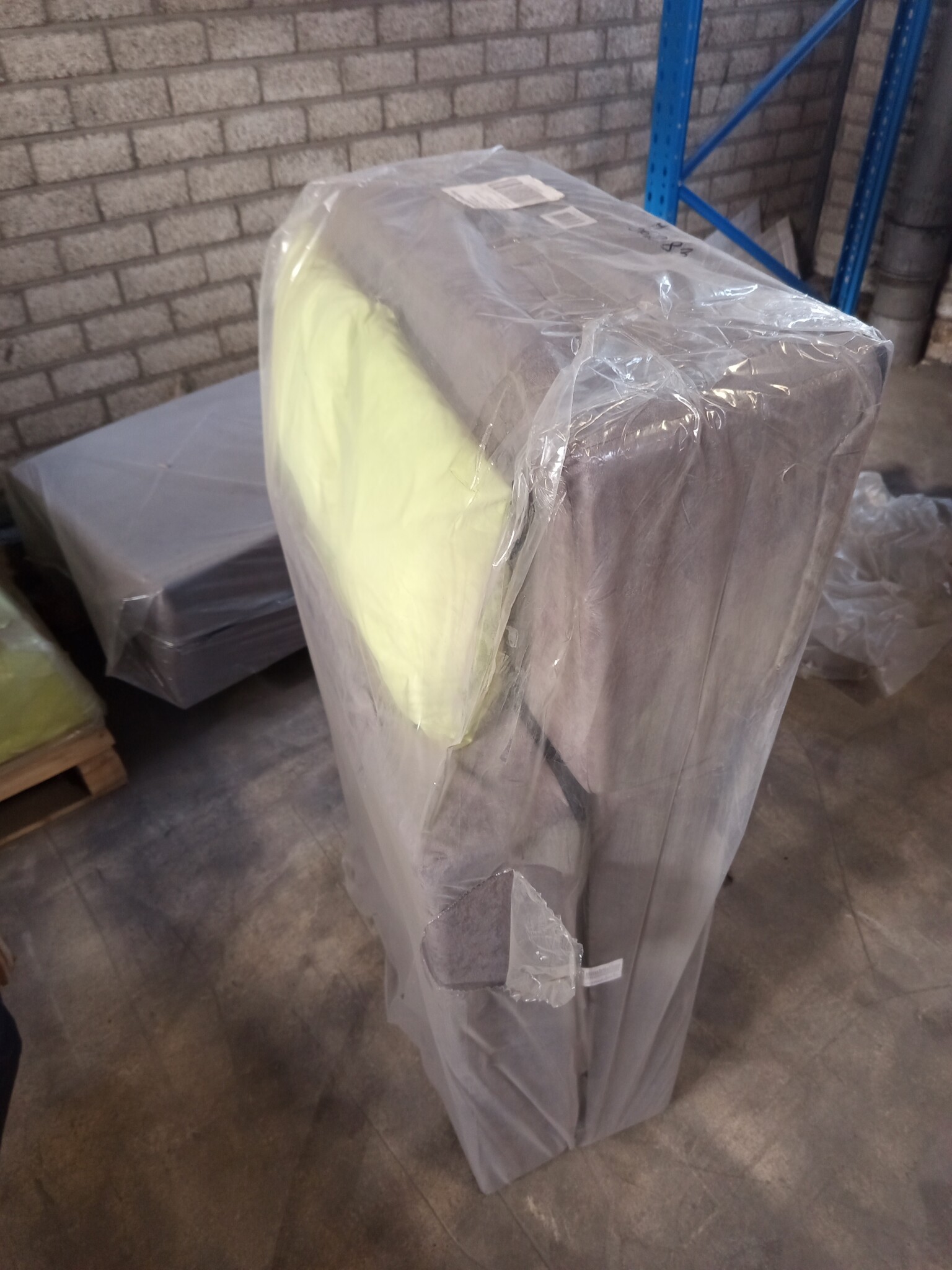 Logeermatras opvouwbaar 200 x 70 x 15 cm met kussens