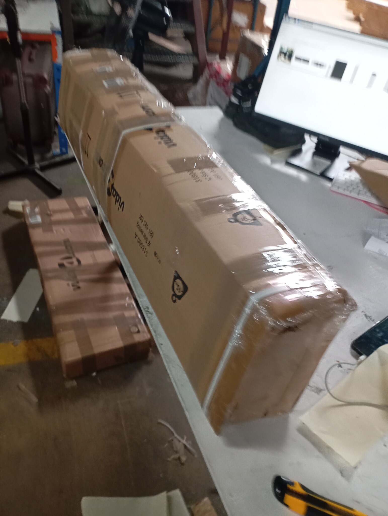 vidaXL Uittrekbaar Windscherm 180x600cm Zwart - NU 68% KORTING!