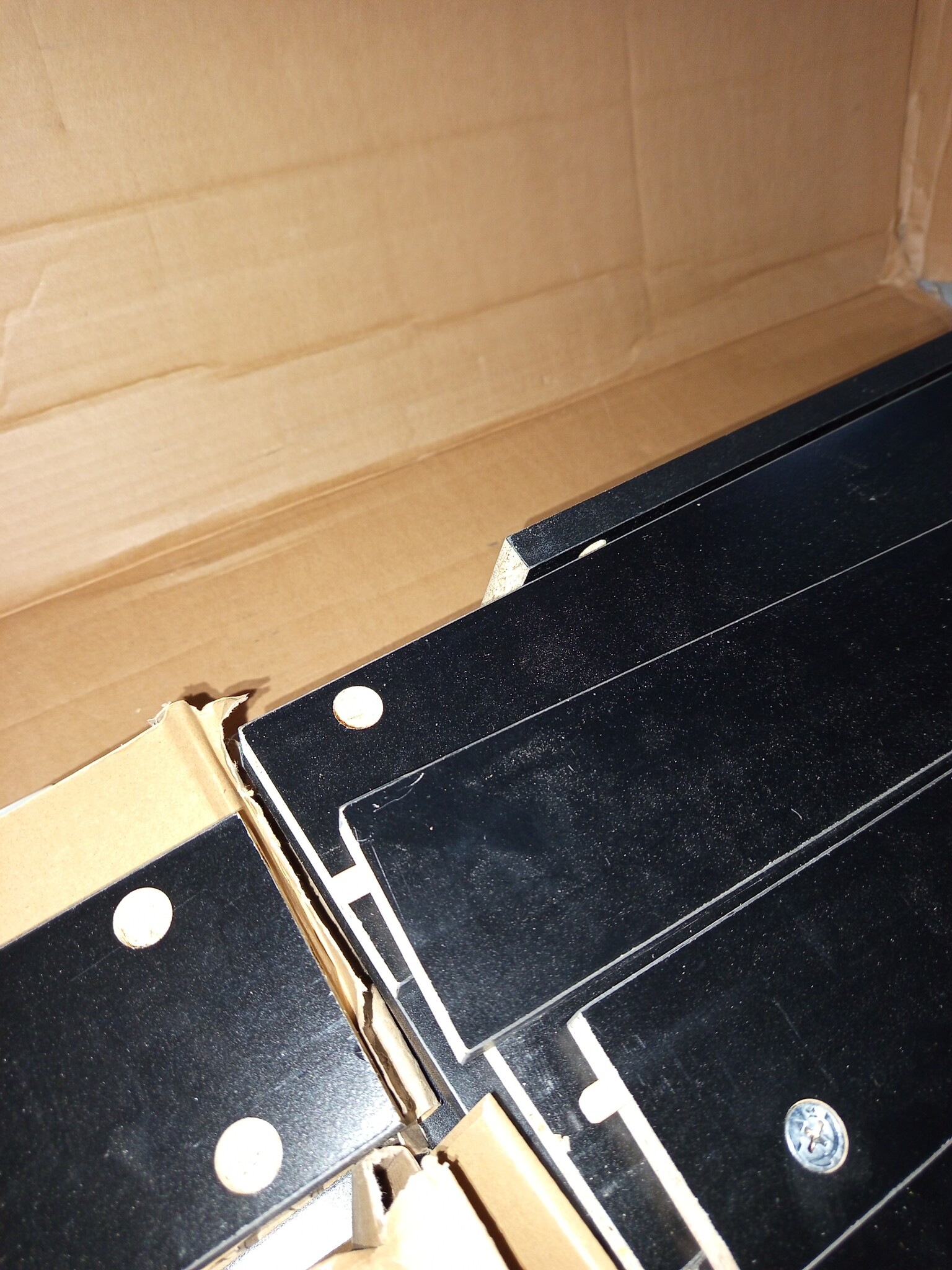 VidaXL Dressoir Zwart Bewerkt Hout - 55% Korting! Slechts 1 Stuks Beschikbaar!