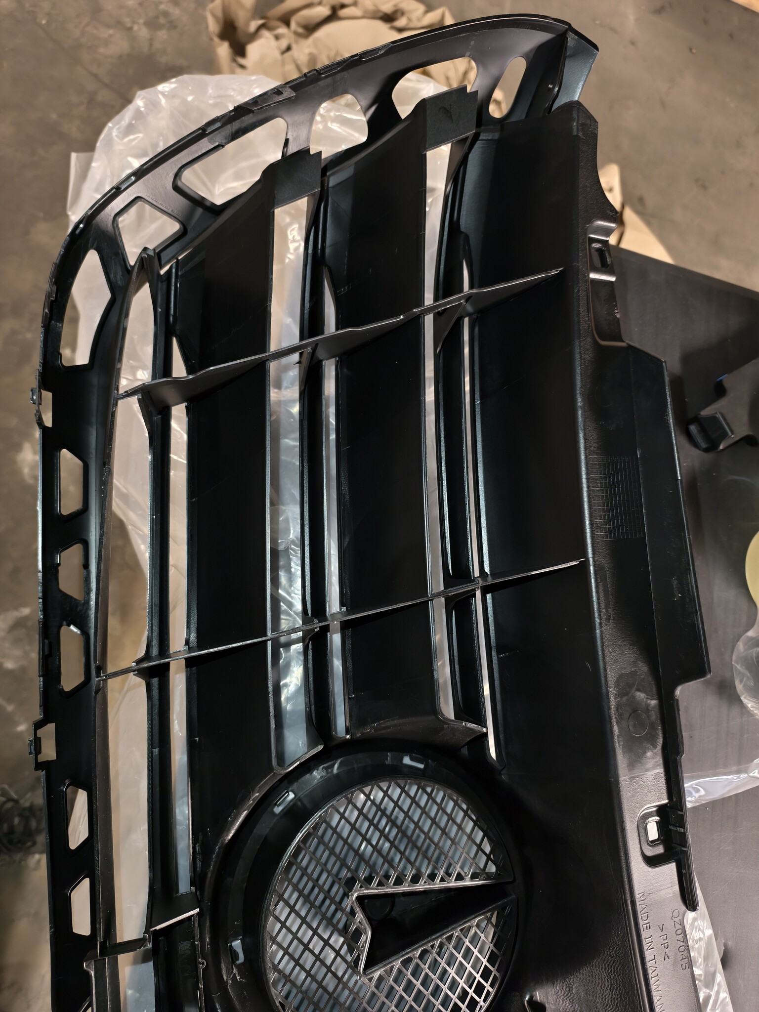 Sportgrill Mat Zwart MERCEDES SPRINTER W907 (2018-2022) - 55% Korting!