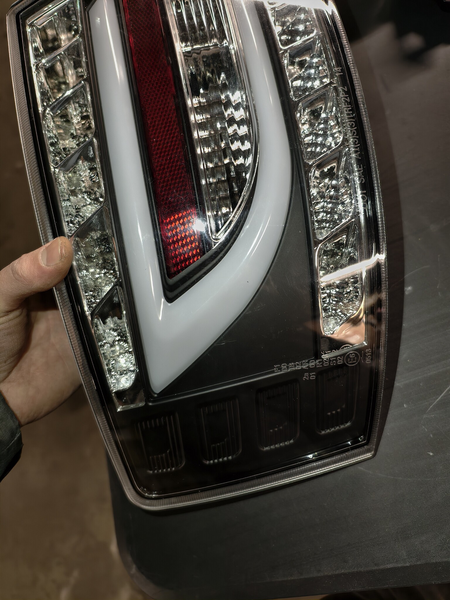 55% Korting: Audi A6 C6 Sedan Achterlichten Zwart LED (04-08) - Kleine Kras