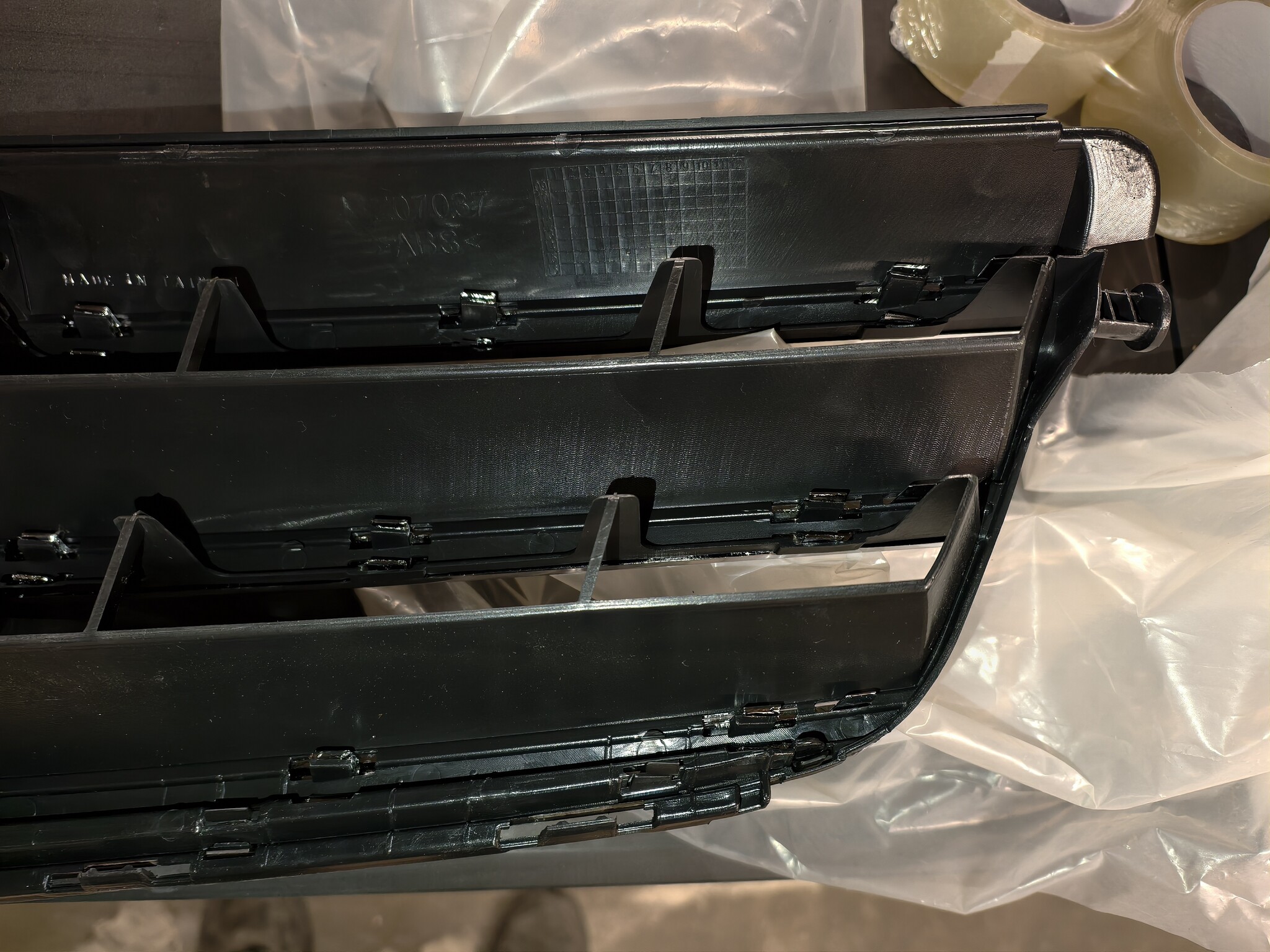 Grill MERCEDES W204 07-14 AVANTGARDE CHROOM-BLACK - 55% Korting!