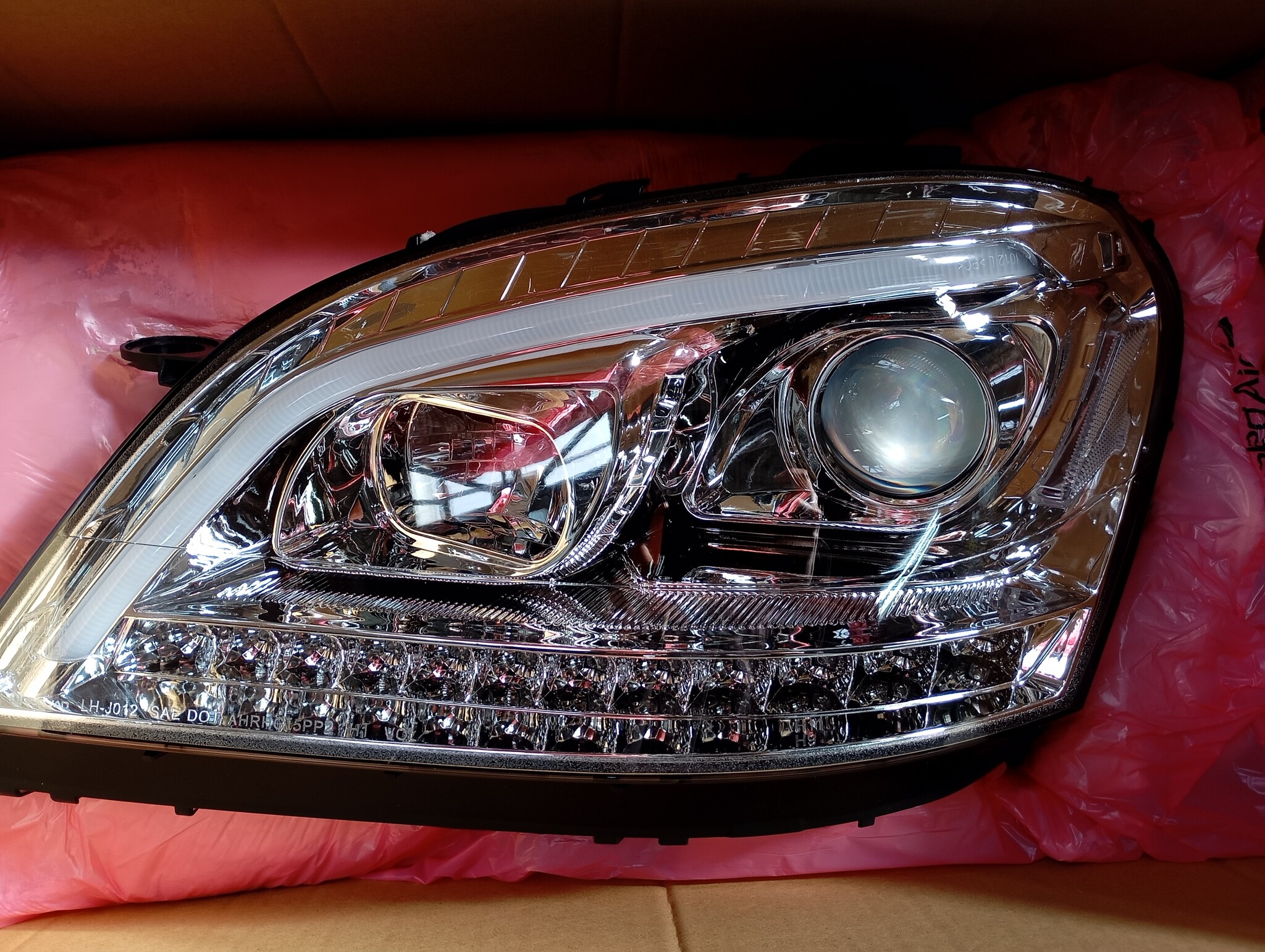 Koplampen MERCEDES W164 ML 05-07 CHROOM - 55% Korting! Gebruikt met lichte krasjes