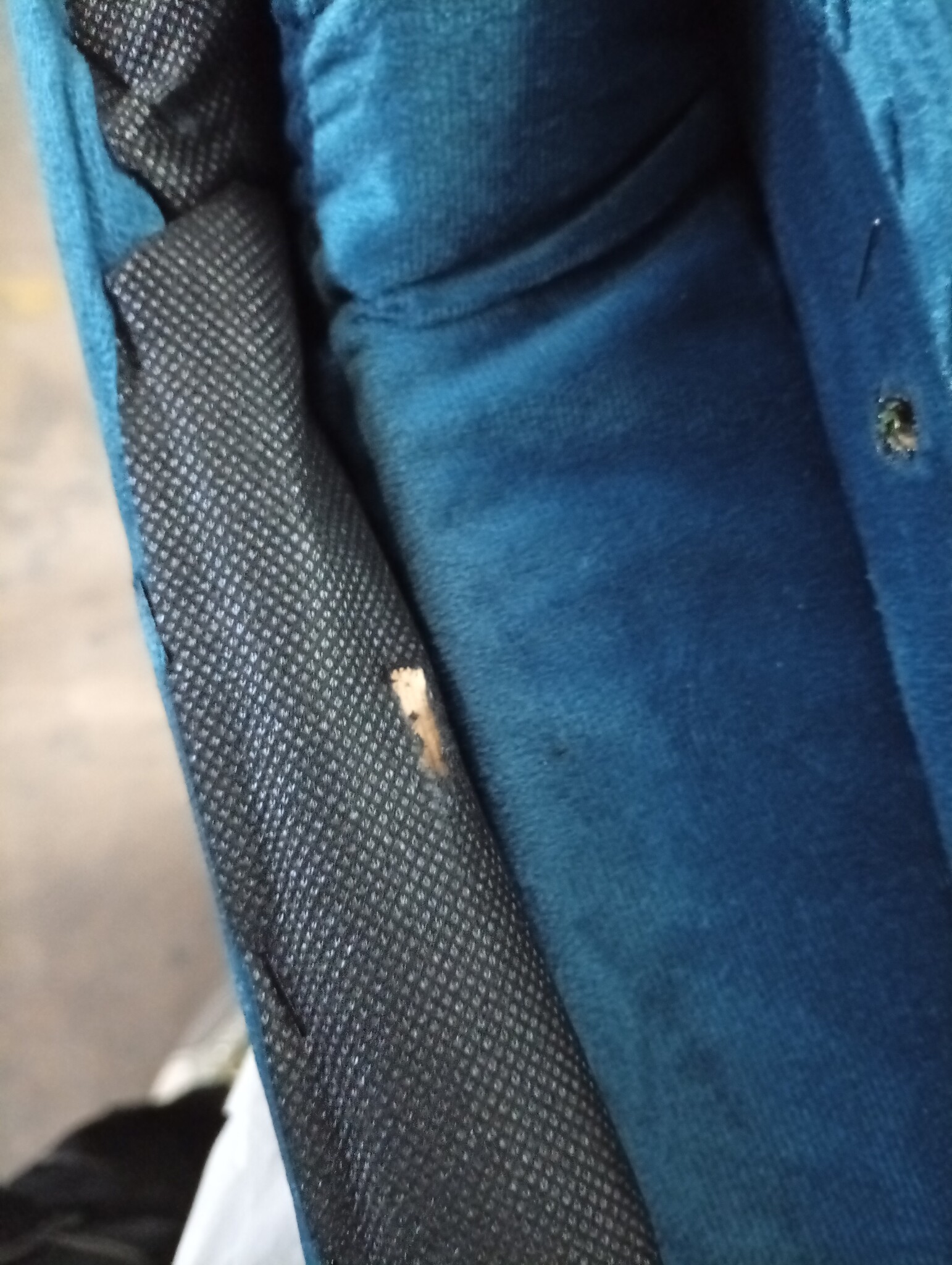 VidaXL Hondenmand Blauw Fluweel 80x45cm - 55% Korting! - Licht Beschadigd