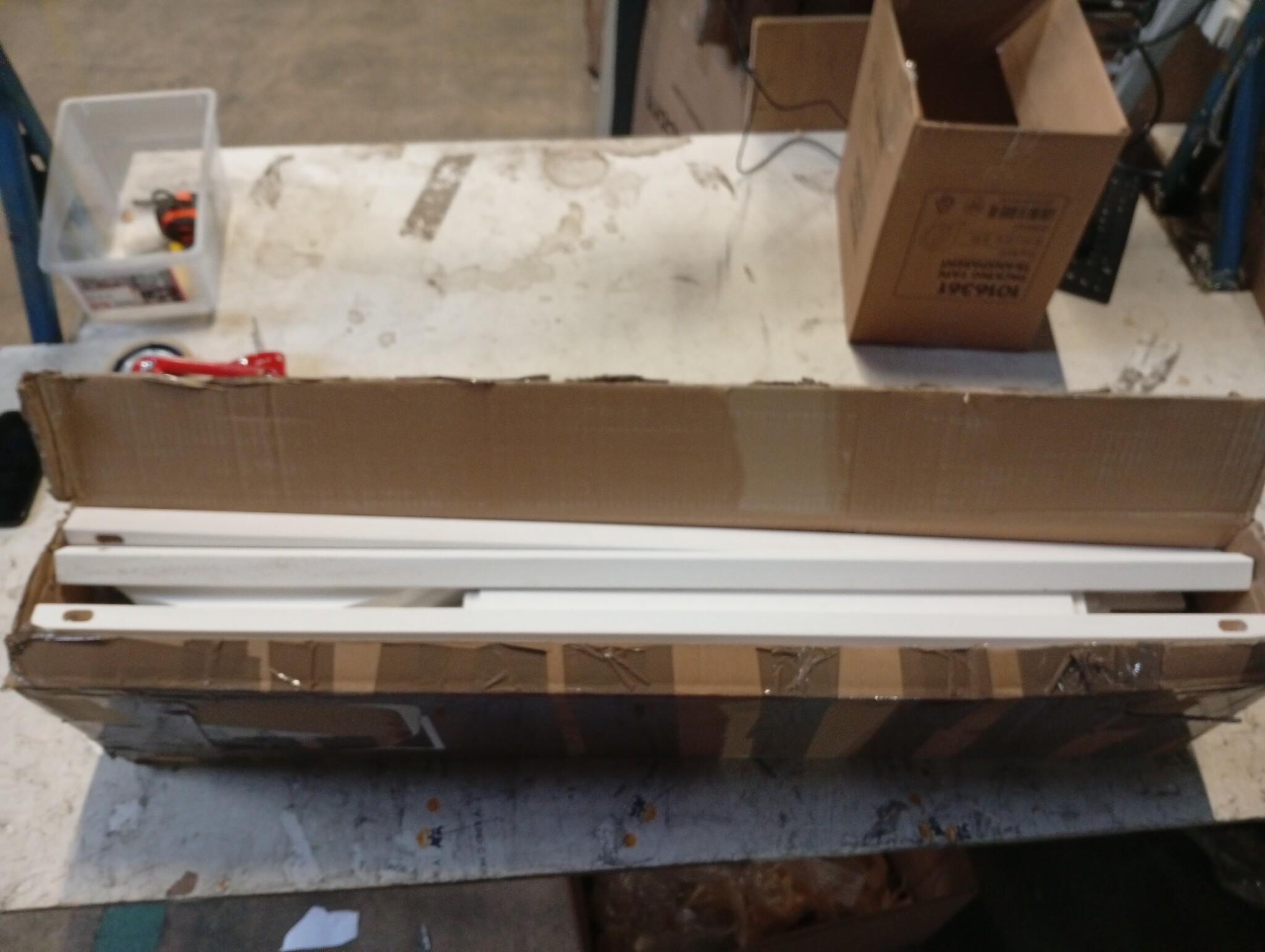 vidaXL Hondenhek 6 Panelen 300cm Vurenhout Wit - 71% Korting!