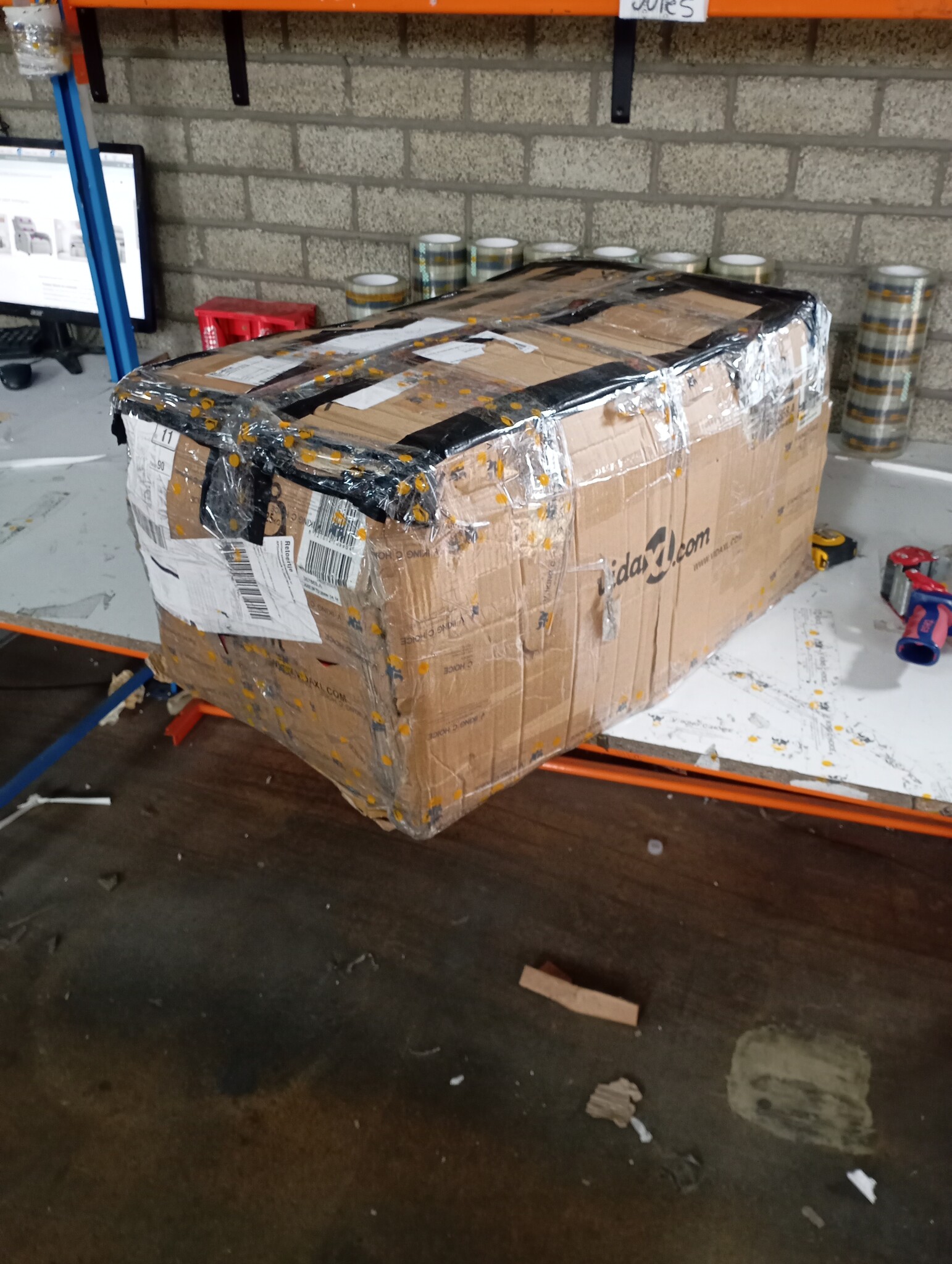 VidaXL Plantenbak 160x160x53 cm Zwart - 46% Korting!