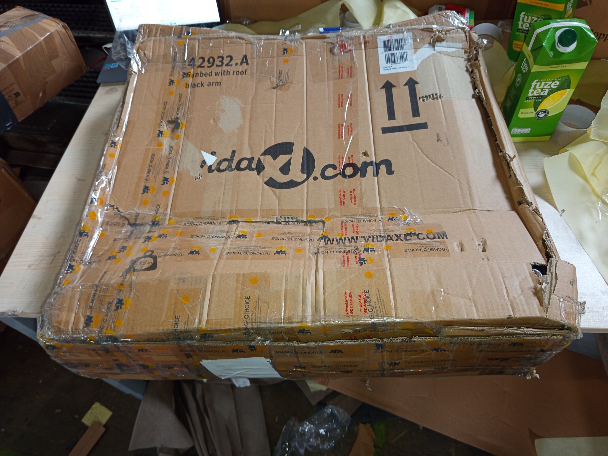 vidaXL Ligbed met luifel staal zwart