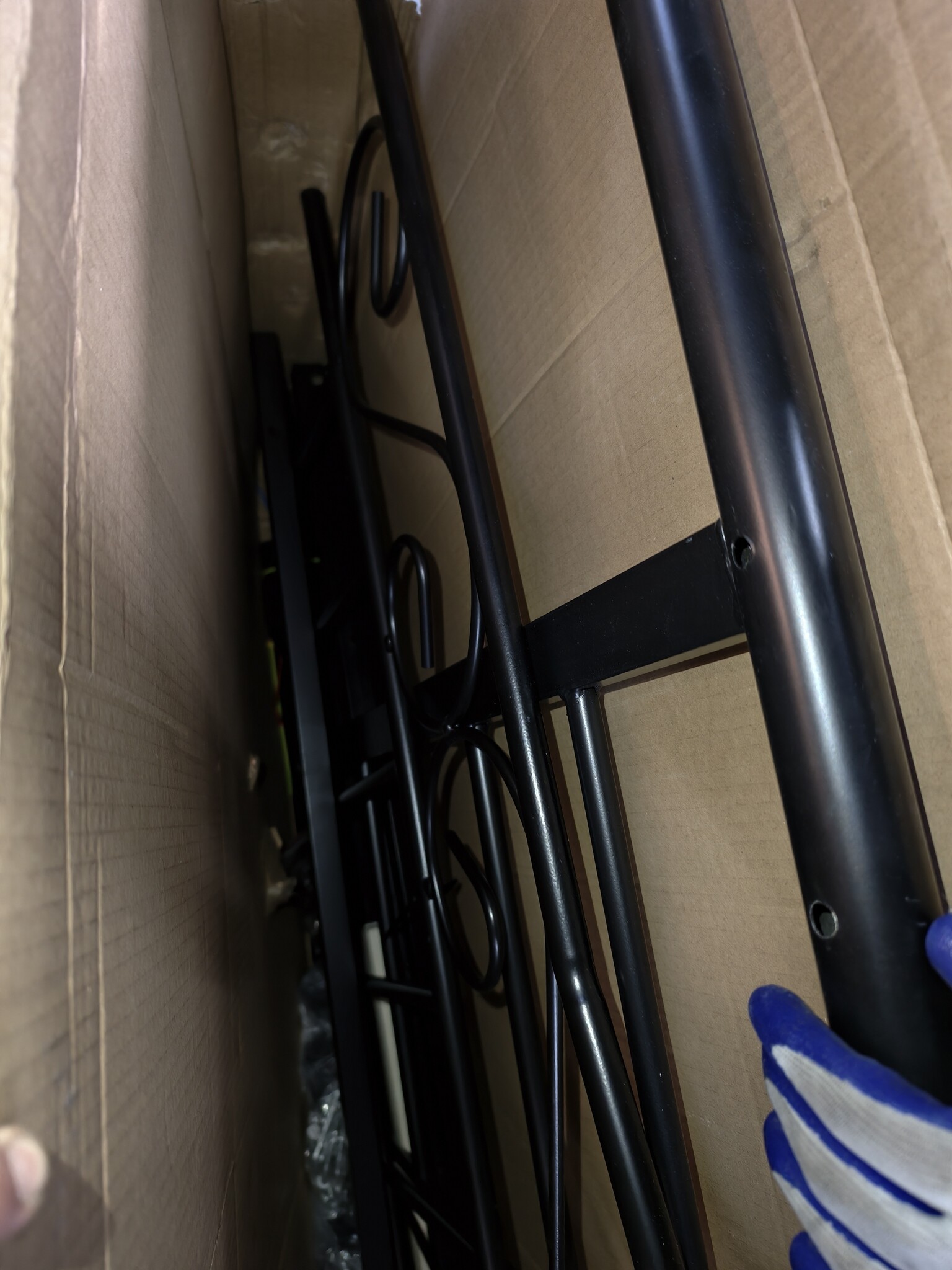 Stoer Zwart Metalen Bedframe 90x200cm - 40% Korting! - Nu met Lattenbodem