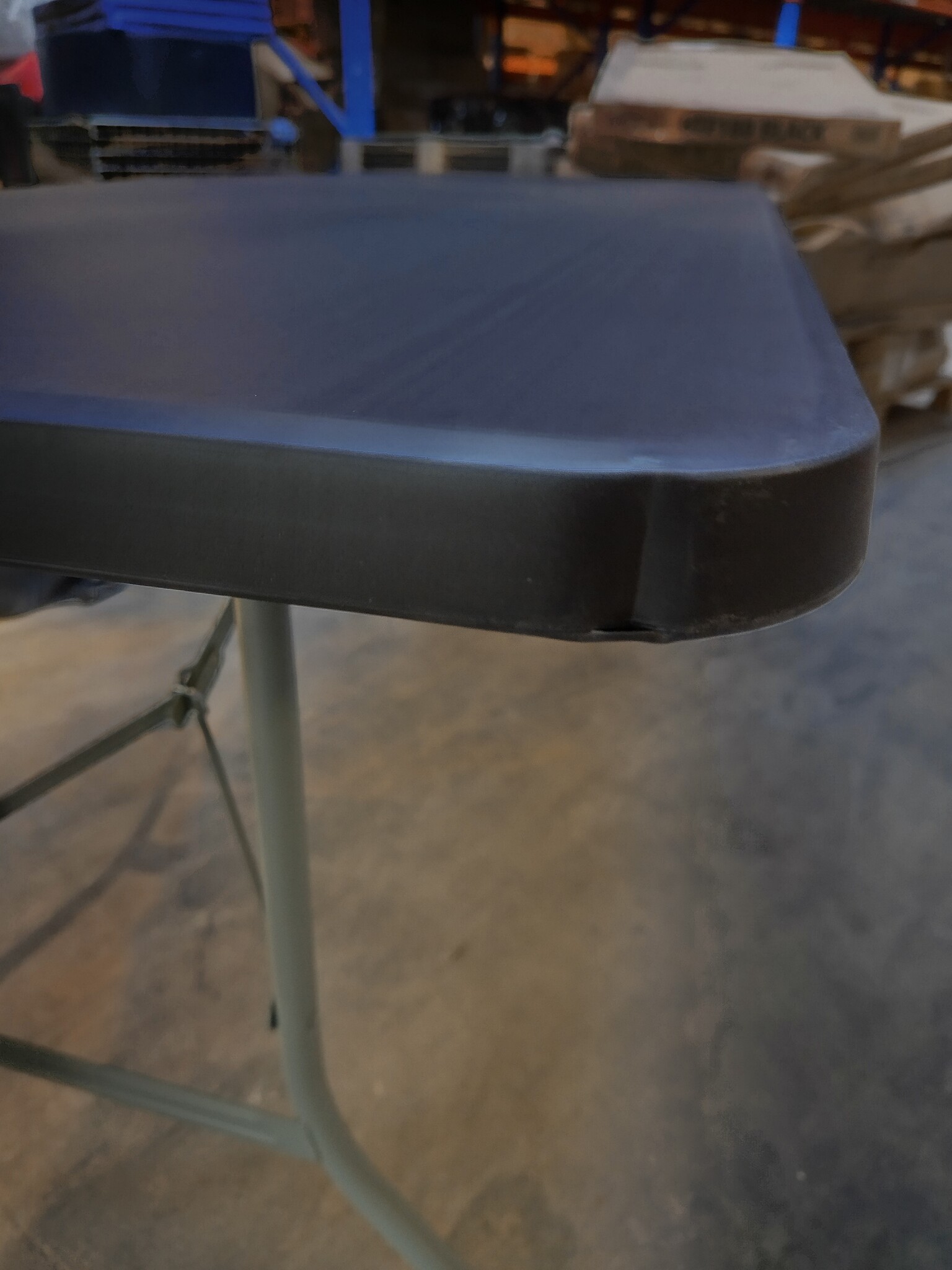 Campingtafel Inklapbaar Zwart - 180x70cm - Nu 55% Korting!