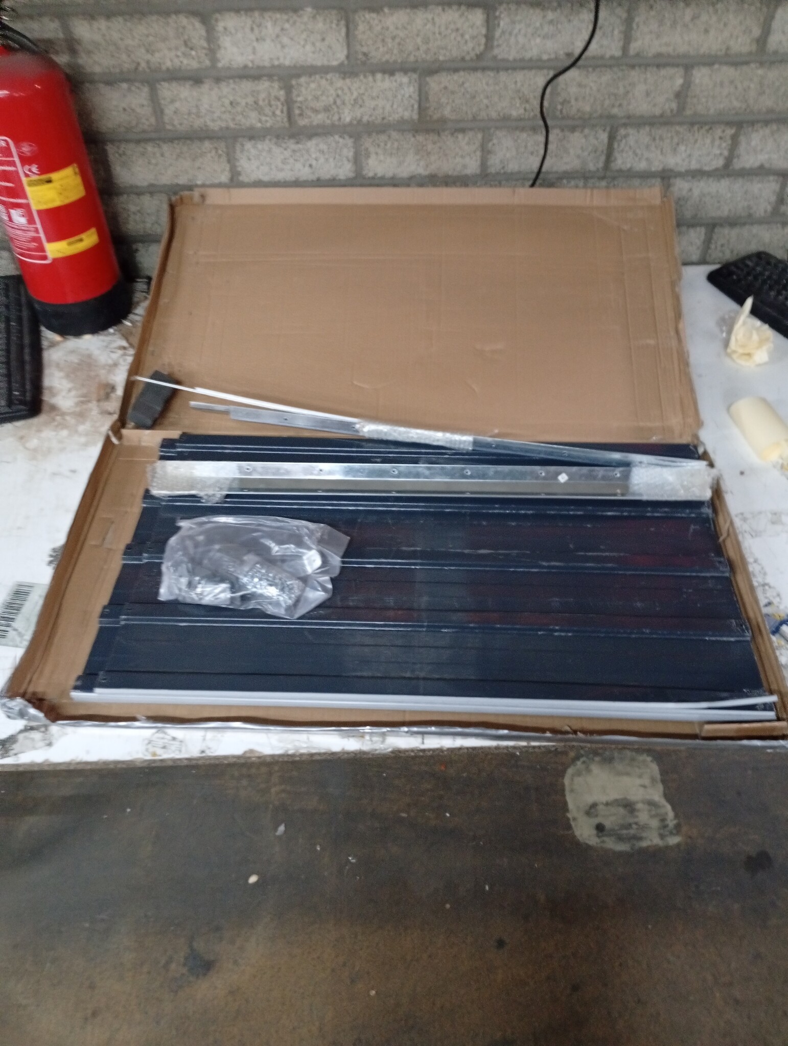 Verhoogde Plantenbak Staal 160x80x77cm Antraciet - 60% Korting!