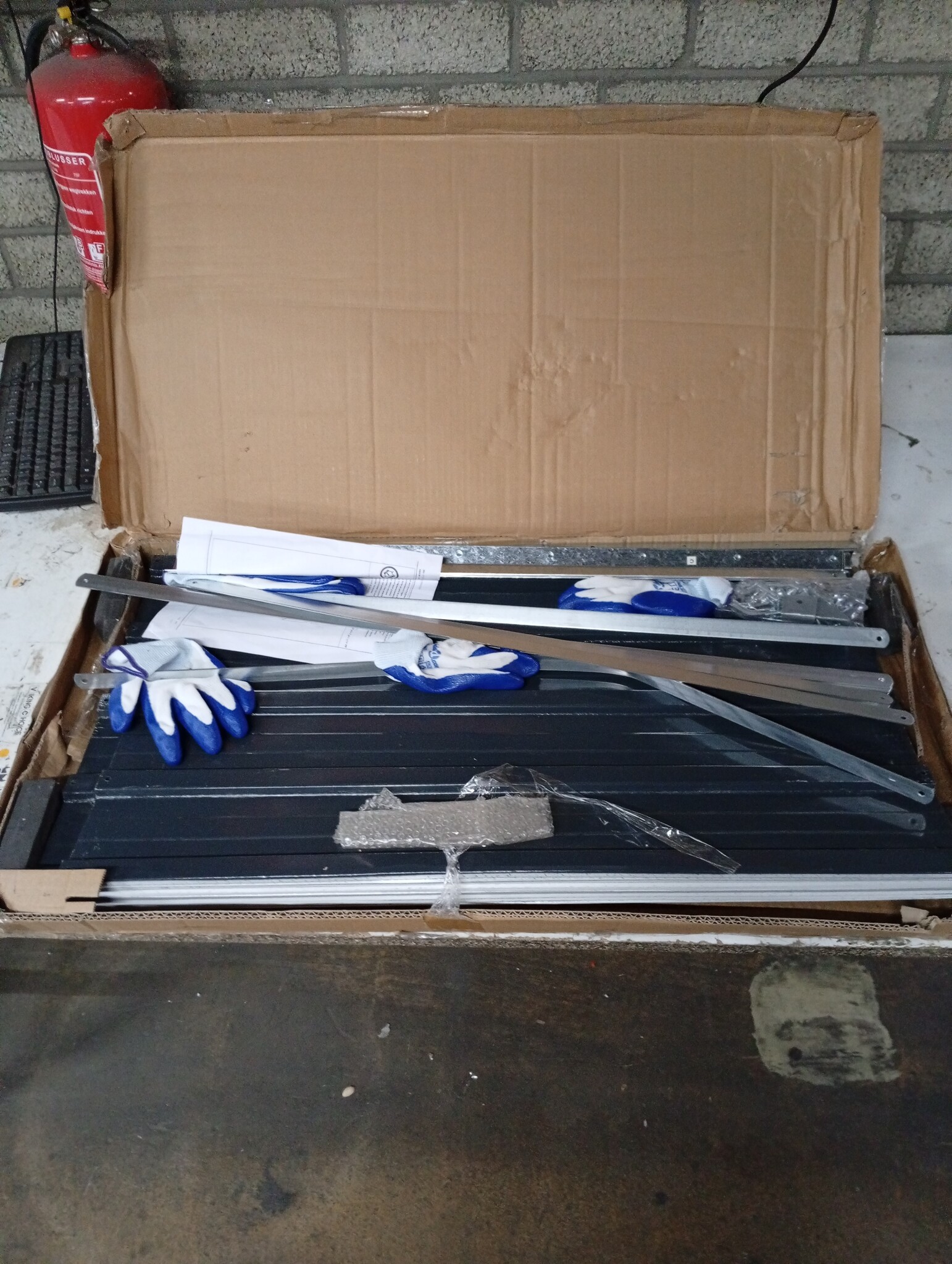 vidaXL Verhoogde Plantenbak 240x80x77cm Staal Antraciet - 55% Korting!