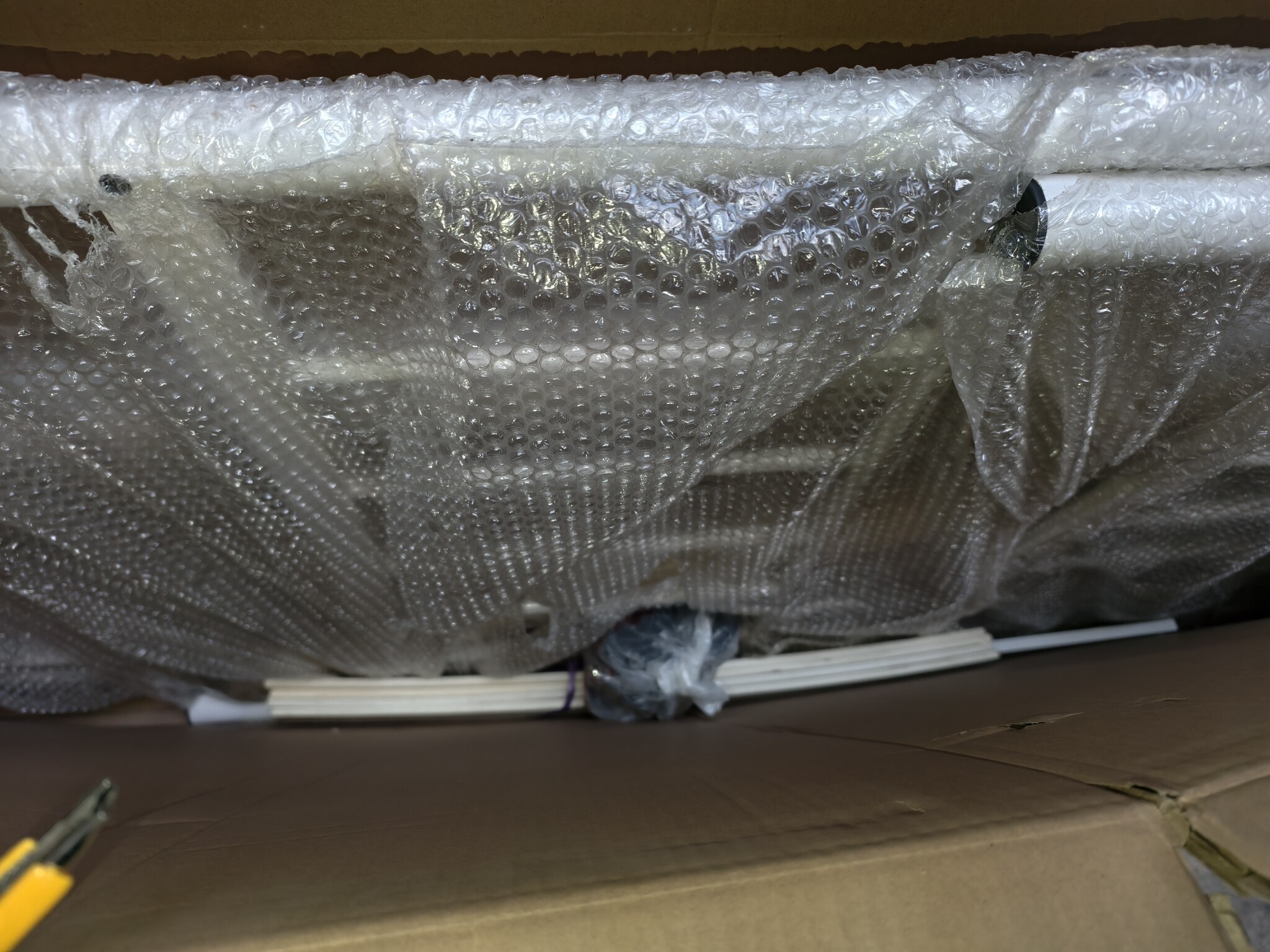 Romantisch Wit Metalen Bedframe 90x200cm met Matras - 55% Korting!