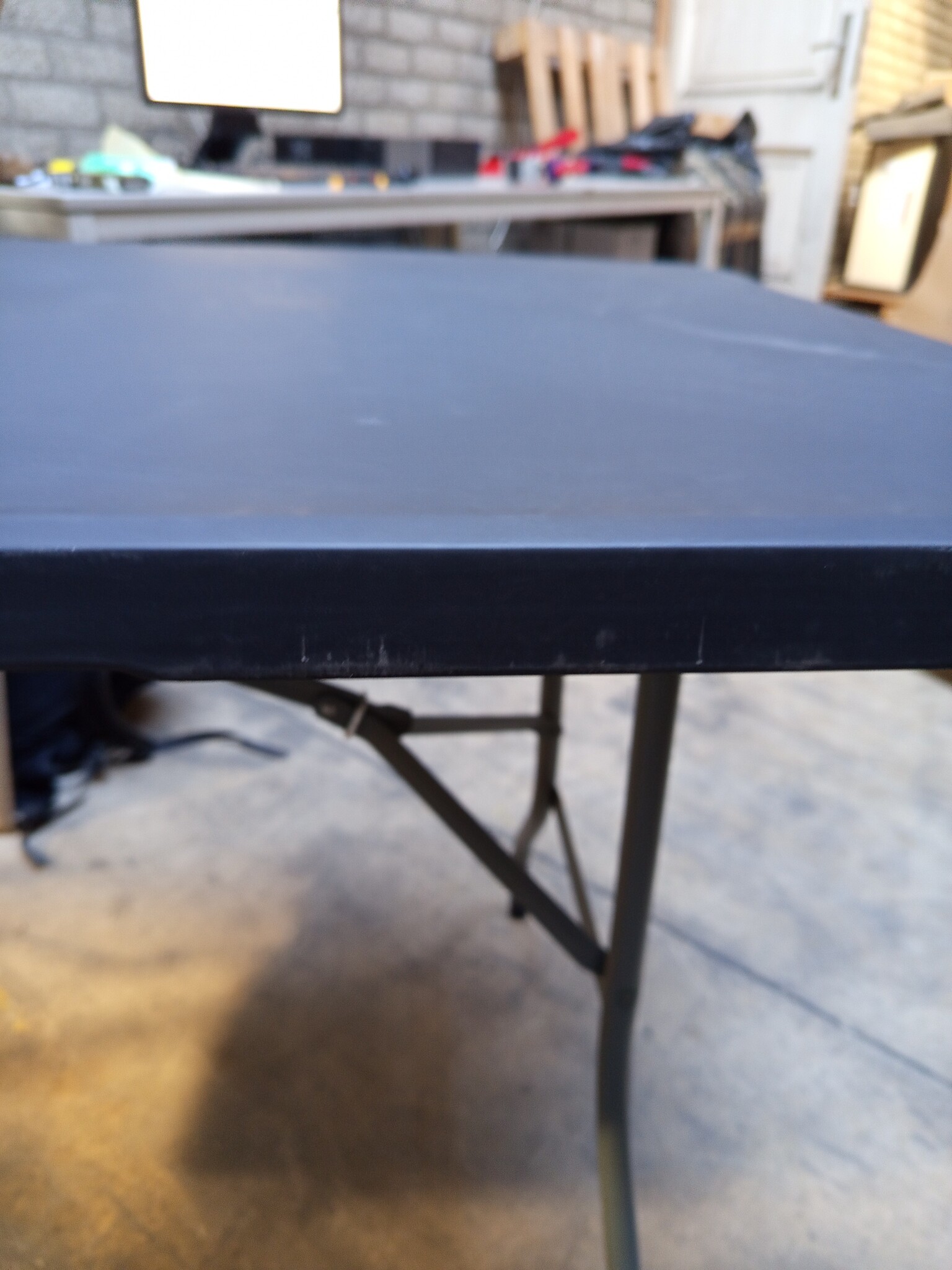 Campingtafel Zwart 180cm - Inklapbaar met 55% Korting!