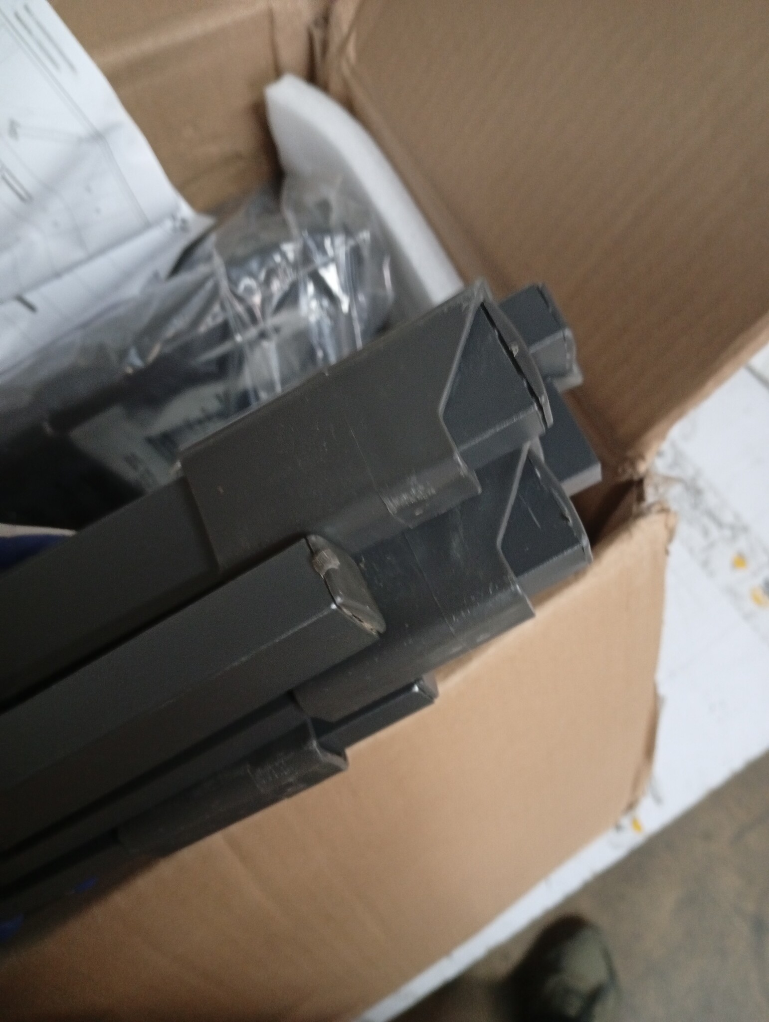 vidaXL Parasol 500cm Zwart - 55% Korting | Licht Gebruikt