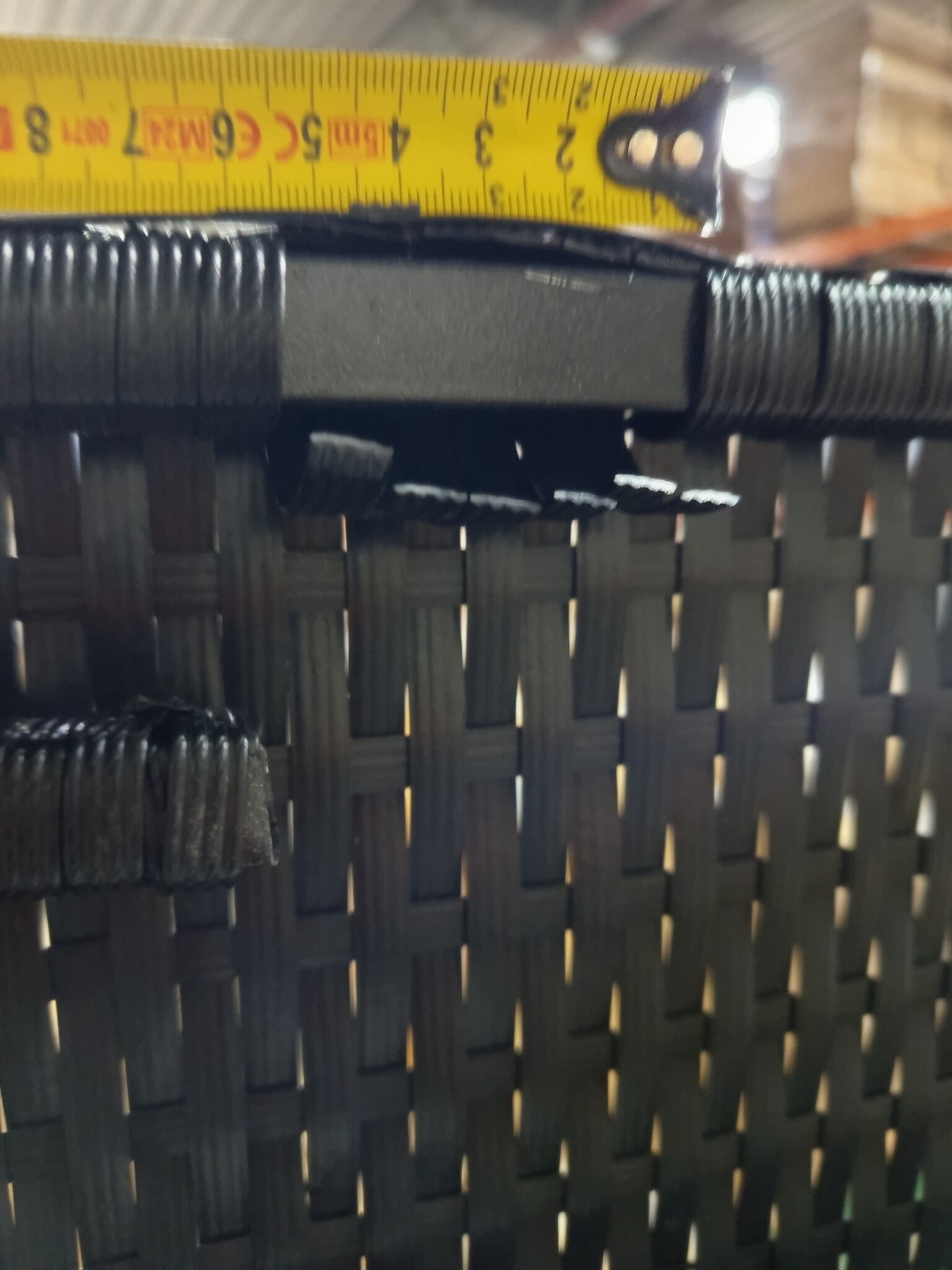 VidaXL Tuinkast Poly Rattan Zwart - 60% Korting! Licht beschadigd