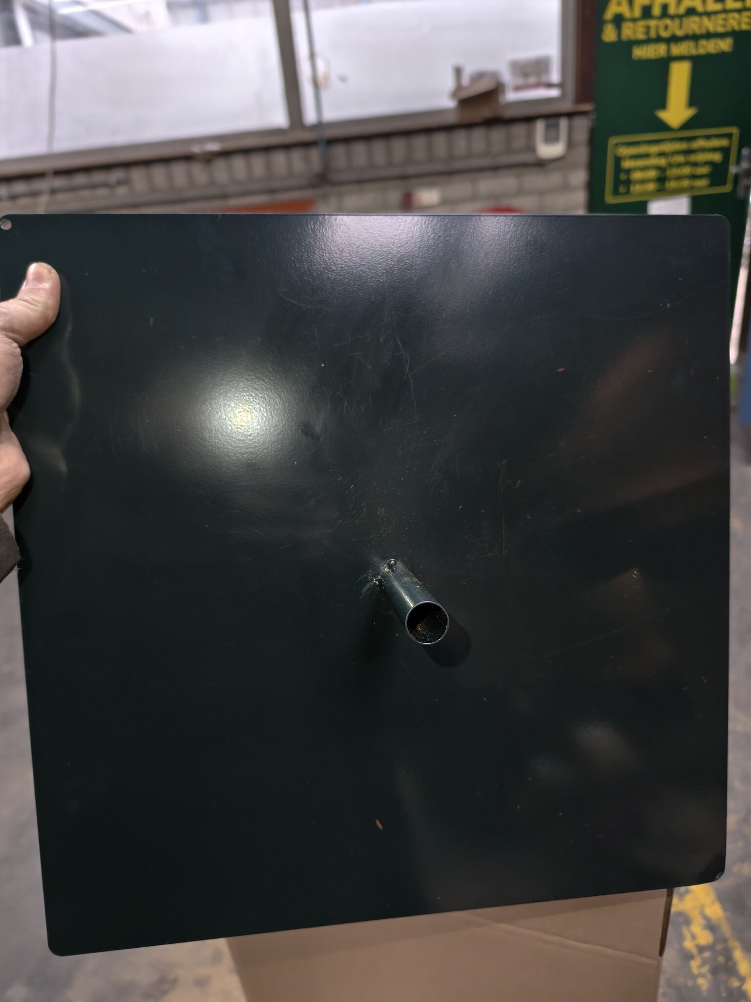 Kunstkerstboom 220 cm Spar - Houten Stam | Nu 40% Korting!