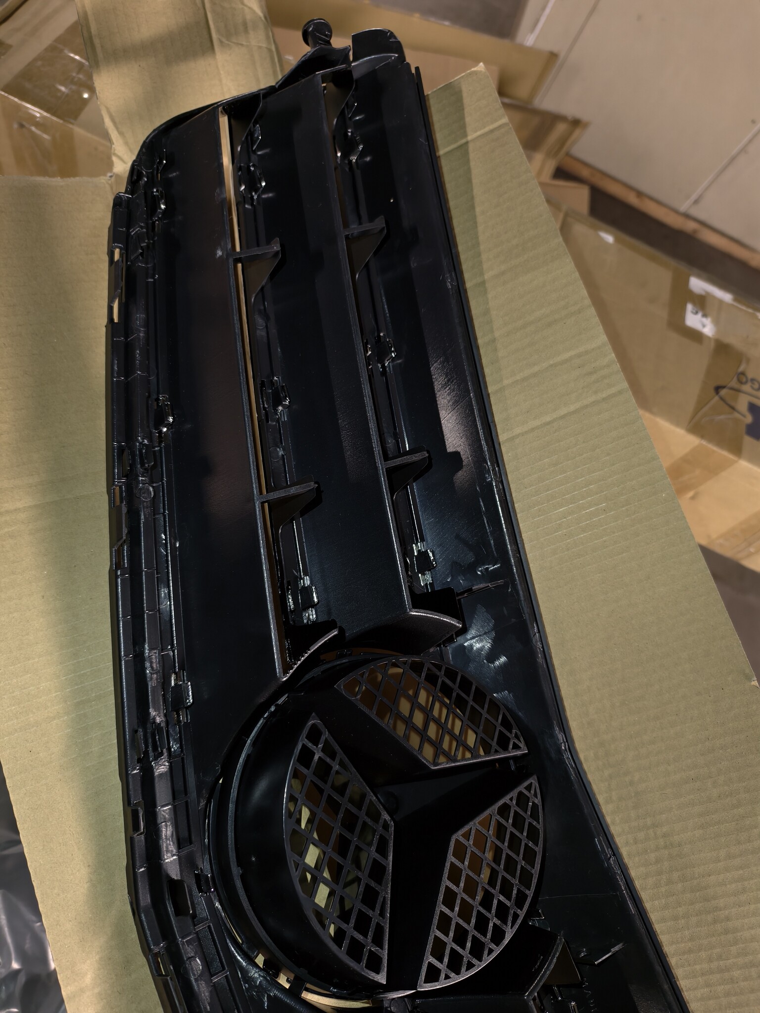 Grill Mercedes W204 07-14 Avantgarde Chroom-Black - 50% Korting!