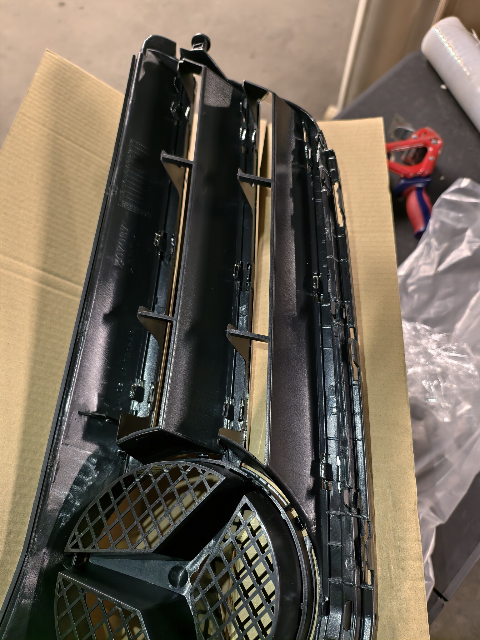 Grill Mercedes W204 07-14 Avantgarde Chroom-Black - 50% Korting!