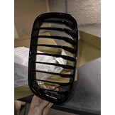 Grill BMW F20/F21 LCI (15-18) GLANZEND ZWART - 50% Korting!