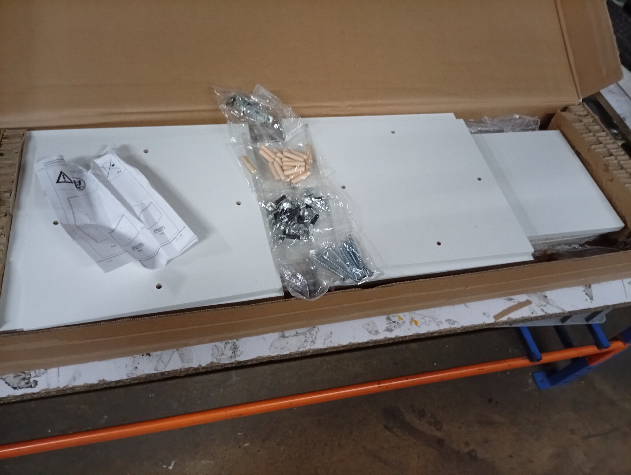 VidaXL Plantenstandaard Wit Bewerkt Hout - 55% Korting! Lichte Krasjes