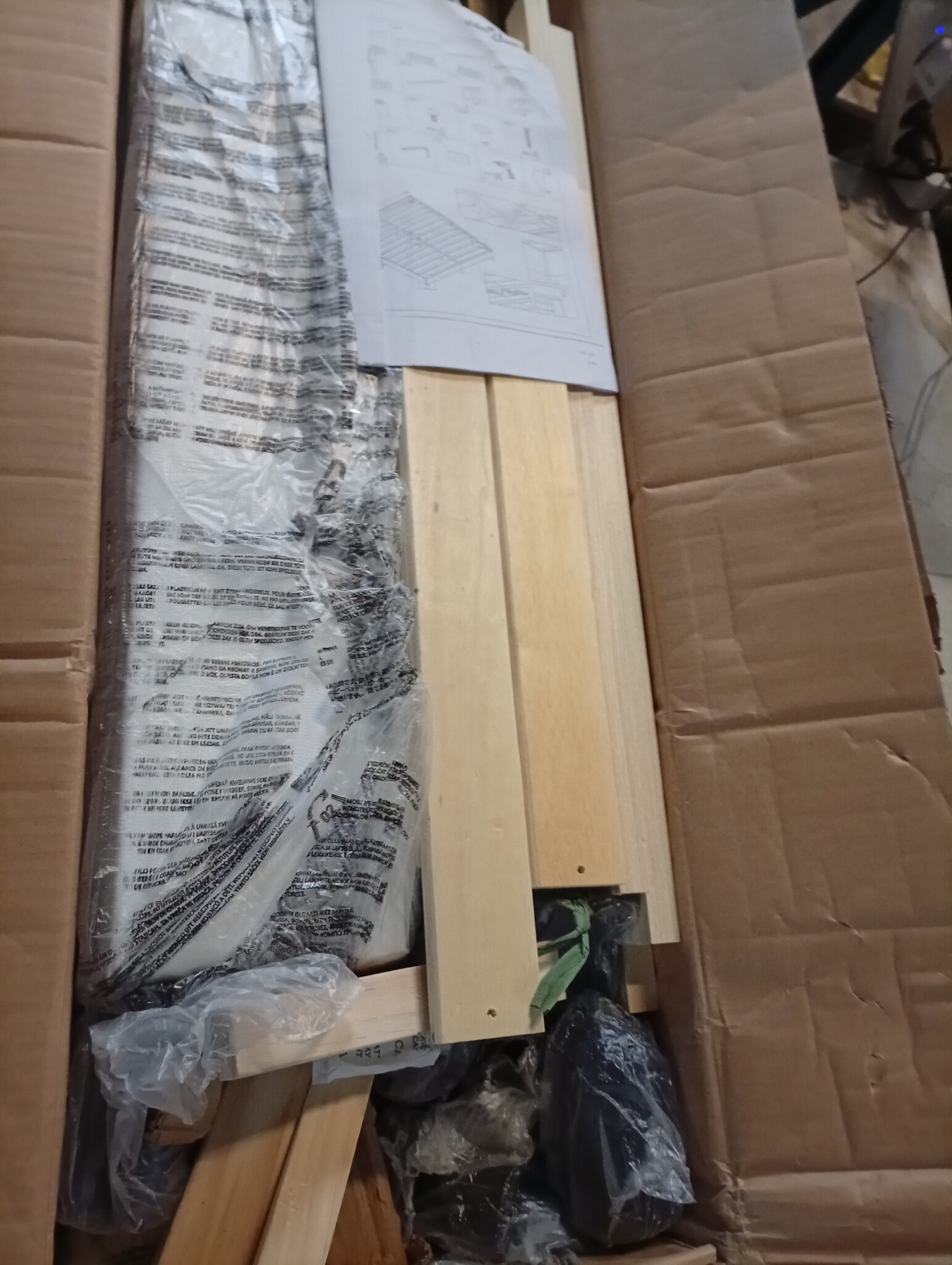 vidaXL Wit Kunstleer Bedframe (120x200 cm) - 55% Korting!