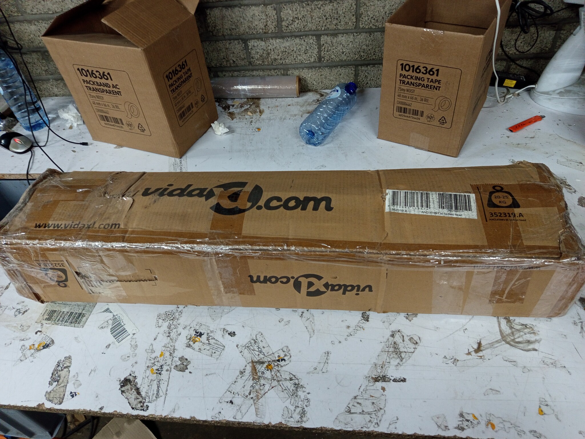 VidaXL Bedframe Metaal Zwart 140x190 - 55% Korting! - Lichte Krasjes