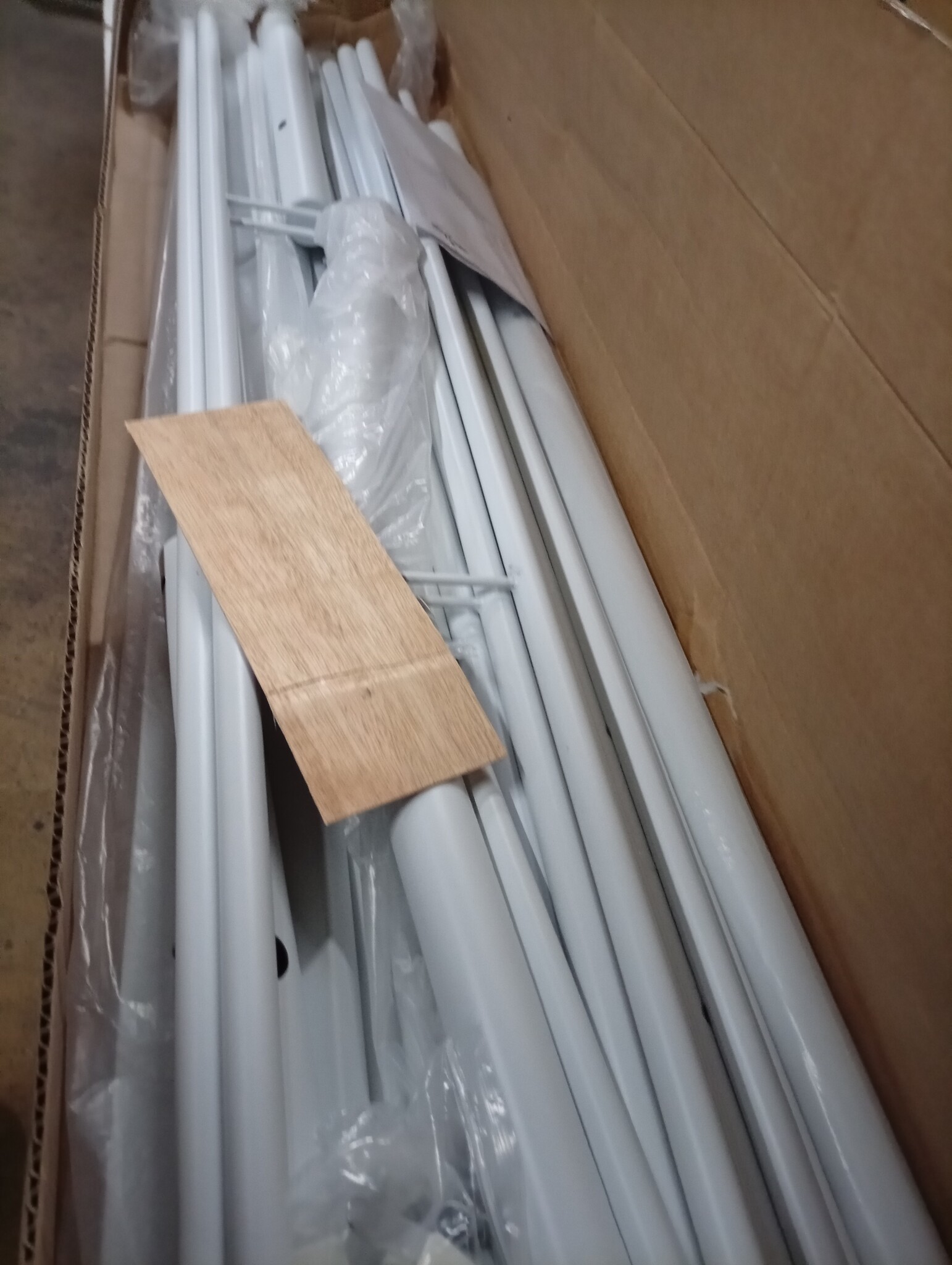 VidaXL Metalen Bedframe Wit 90x200 cm - 55% Korting!