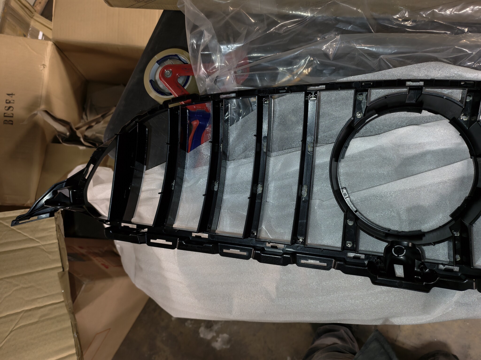 Grill MERCEDES W205 (14-18) Sport Glanzend Zwart Chroom - 50% Korting!