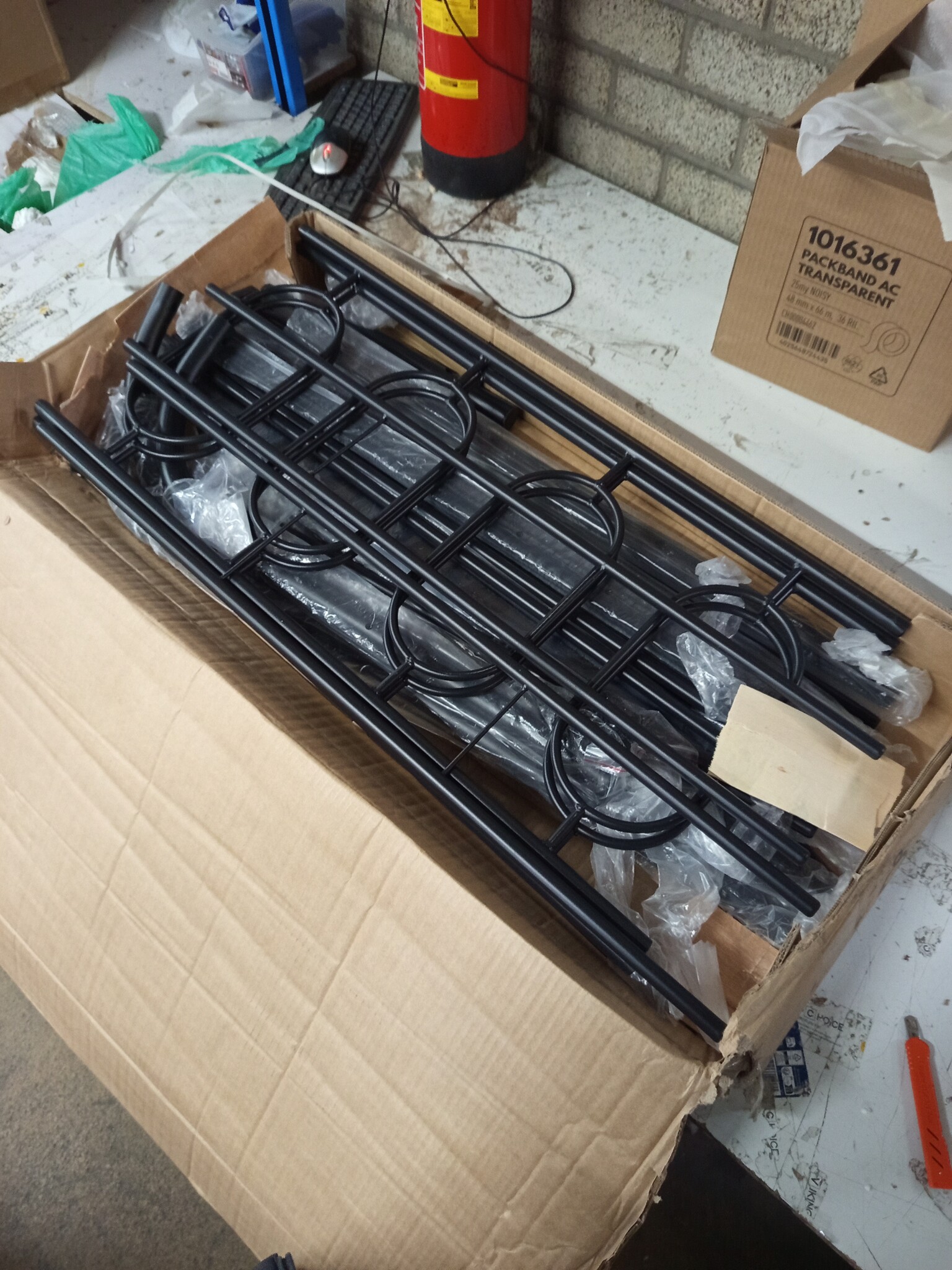 vidaXL Zwart Metalen Bedframe 90x190 cm | -55% Korting | Lichte Krasjes