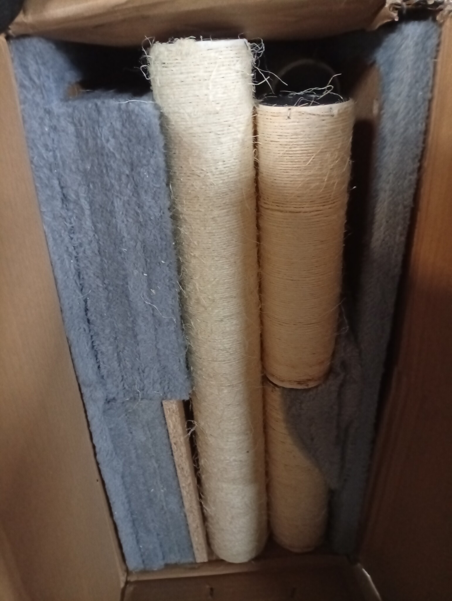 vidaXL Kattenmeubel 191cm Grijs - 55% Korting! Lichte Krasjes