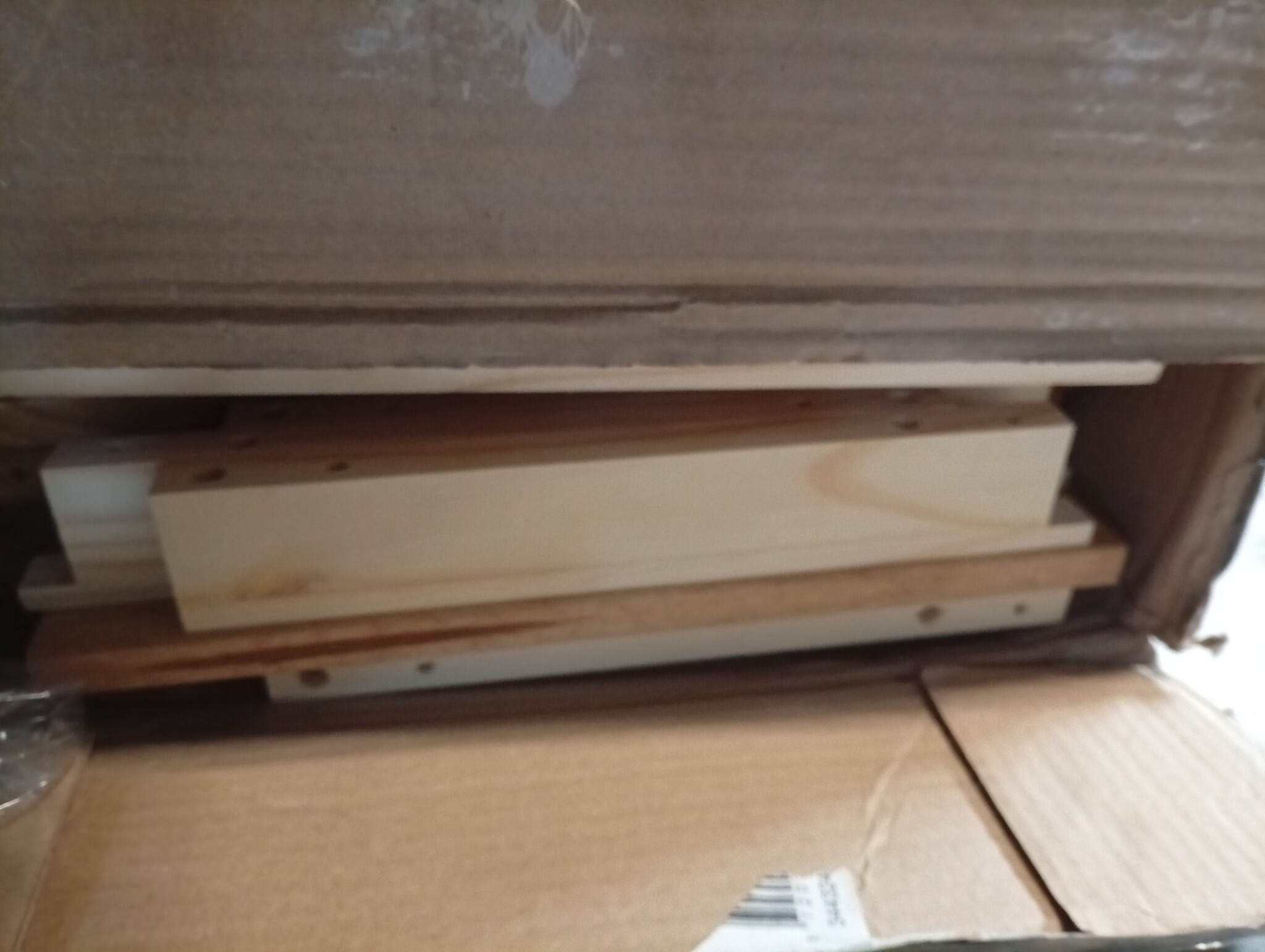 VidaXL Nachtkastje Grenenhout (55% Korting) - Lichte Kras Op Schakeling