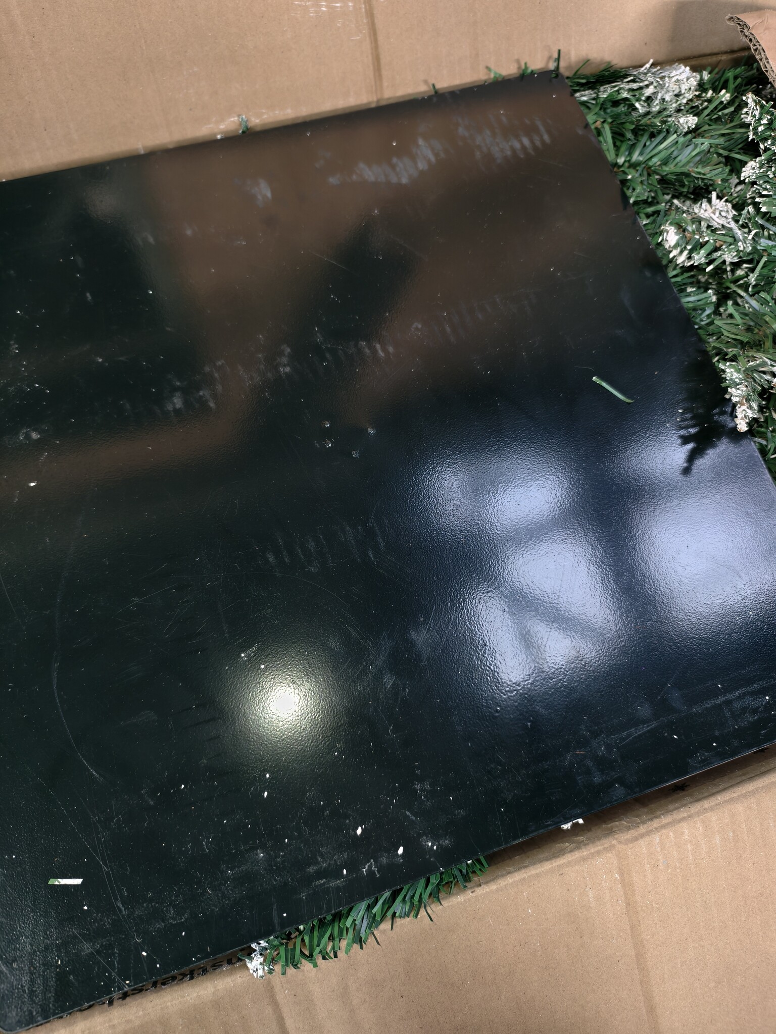 Kerstboom 220cm Kunst met Sneeuw & Houten Stam - 40% Korting!