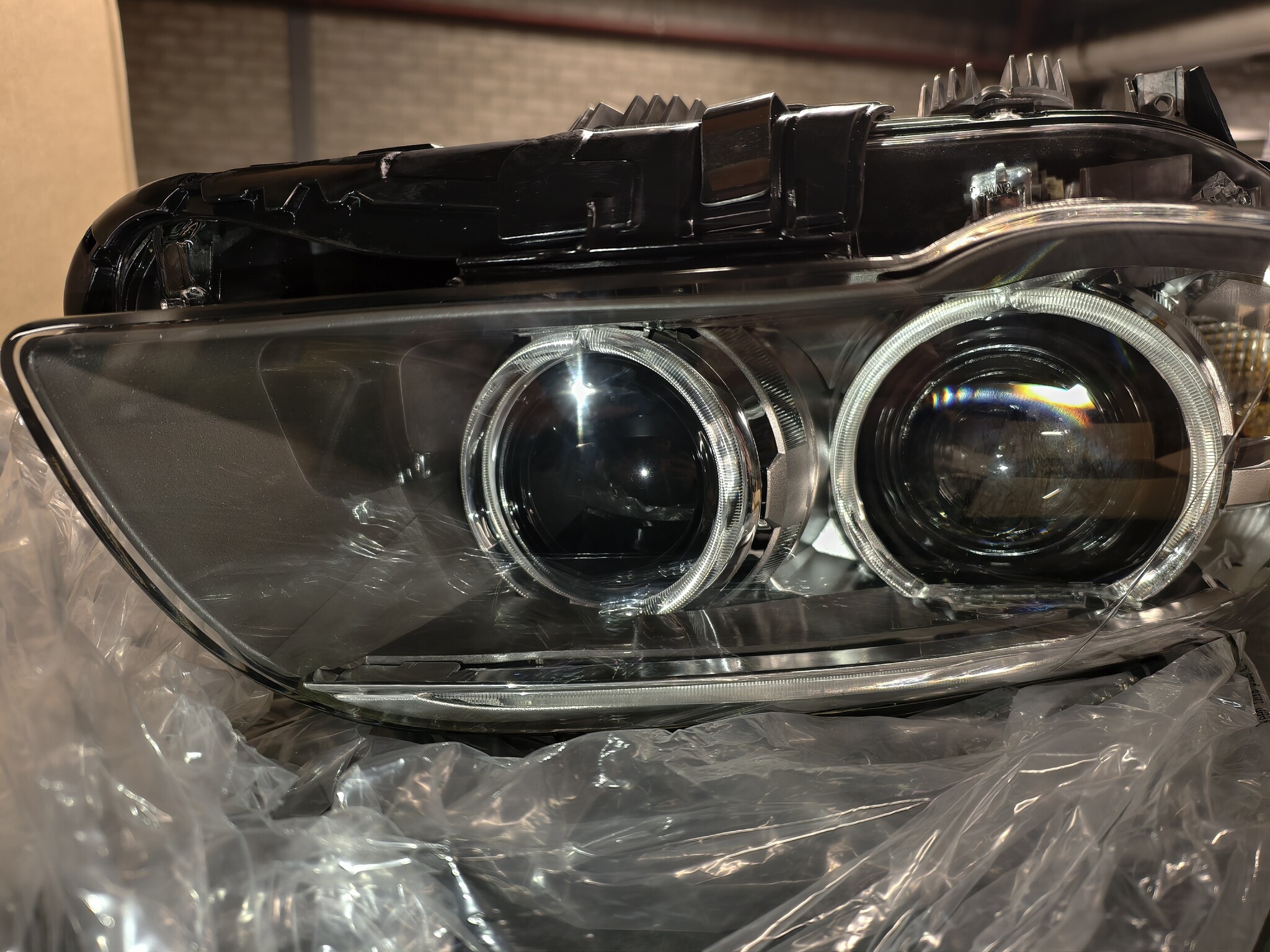 Xenon Koplampen BMW F10/F11 (10-13) - Zwart DRL AE LED - 55% Korting!