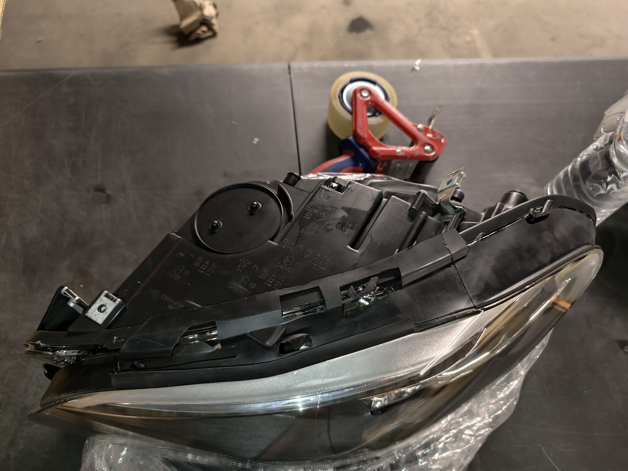 Xenon Koplampen BMW F10/F11 (10-13) - Zwart DRL AE LED - 55% Korting!