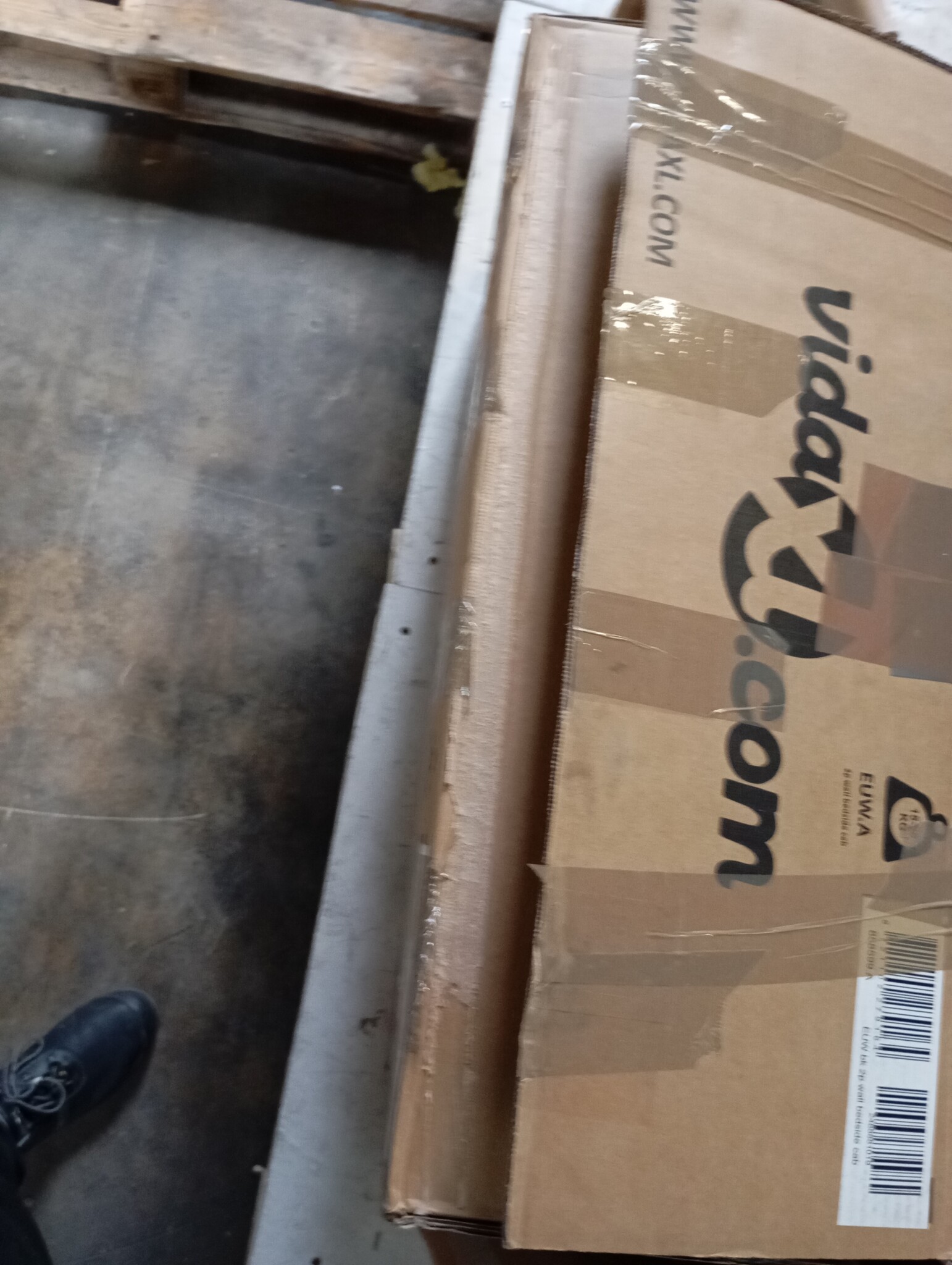 vidaXL Nachtkastjes 2 st wandgemonteerd 45x26x28,5 cm zwart