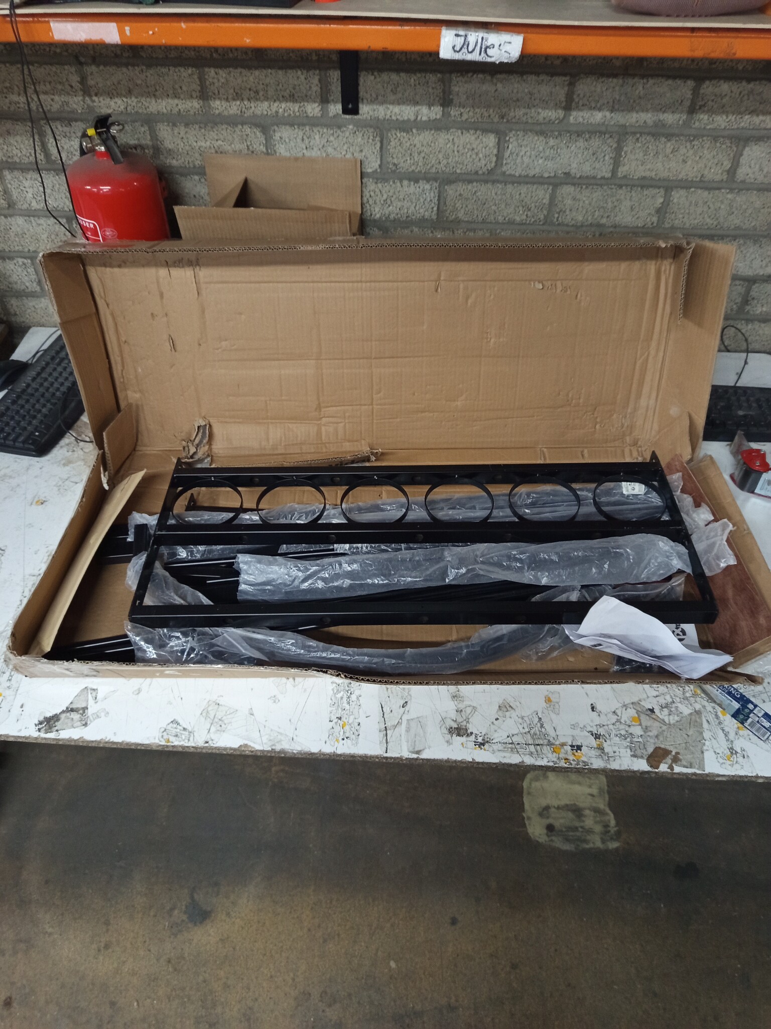 vidaXL Poort Staal Zwart Gebogen (89x200cm) - 55% Korting!