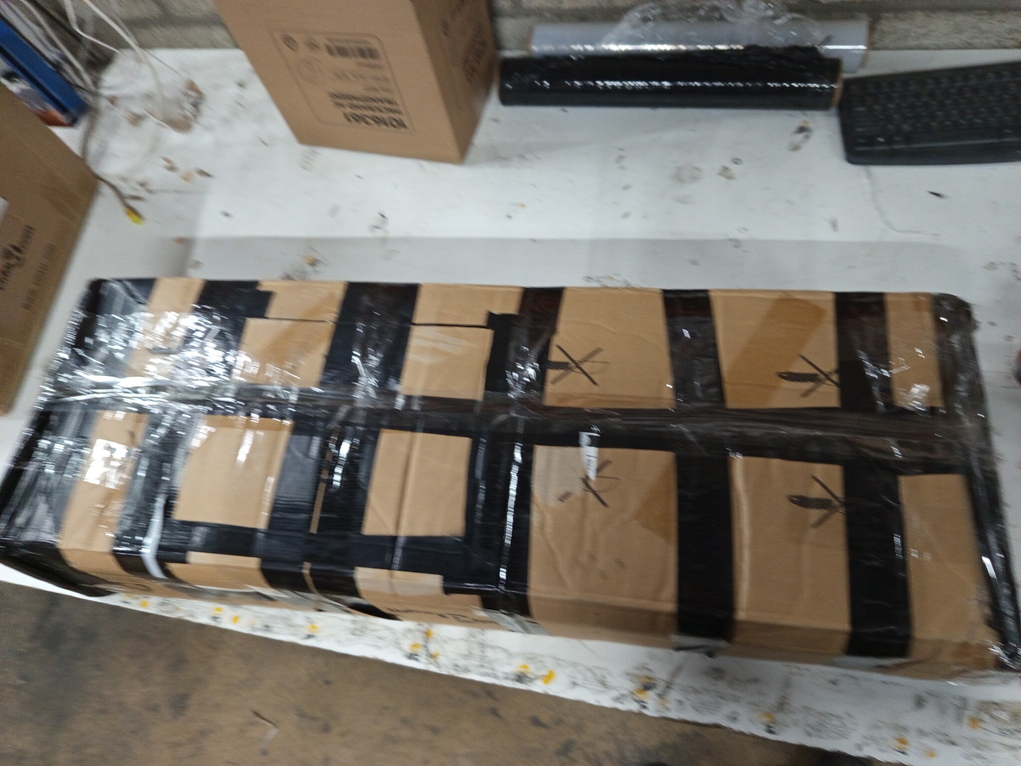 vidaXL Bedframe Staal Zwart 160x200 cm | 55% Korting