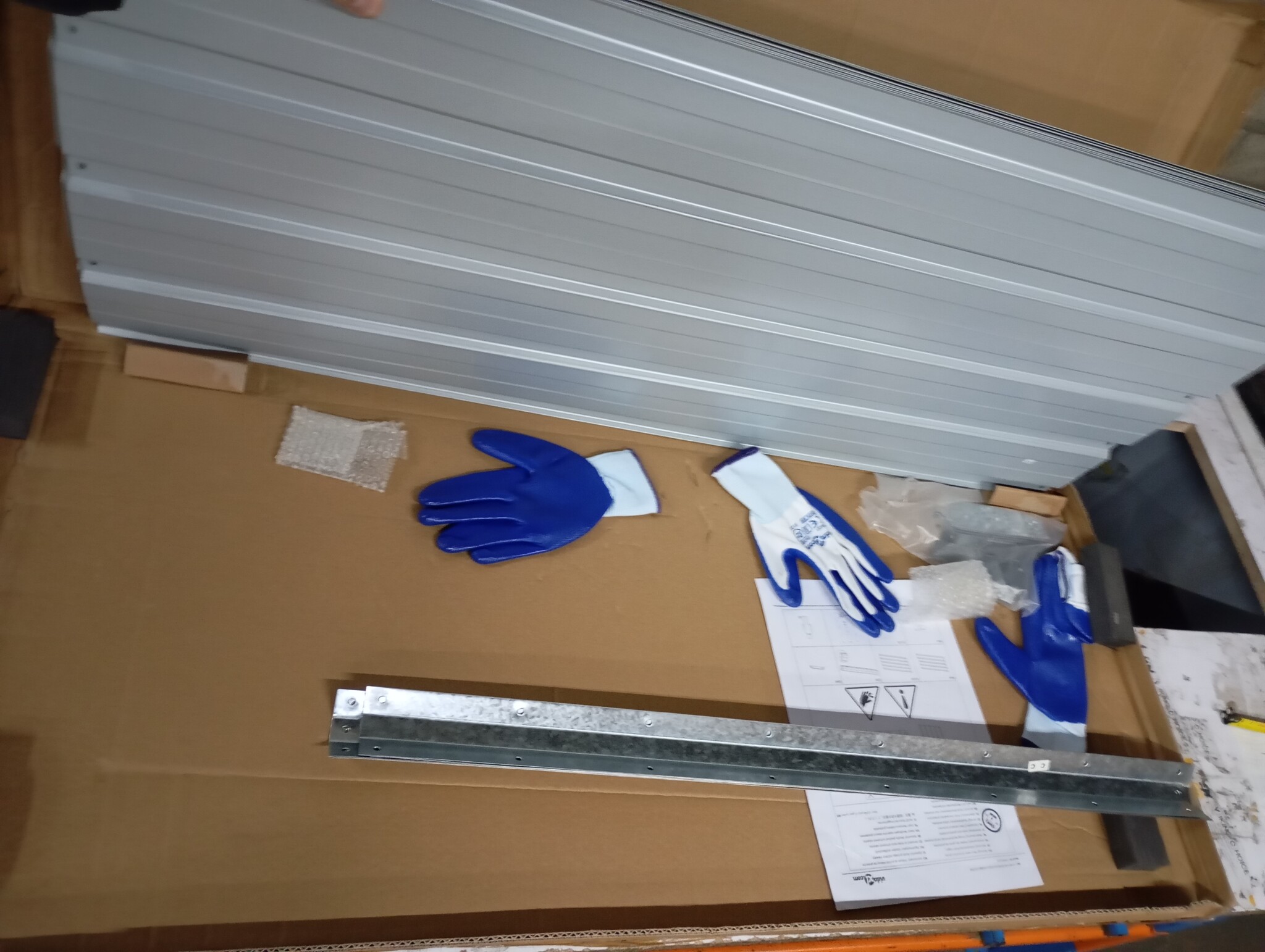 vidaXL Plantenbak Verhoogd - 55% Korting! - Grijs, 100x100x77 cm