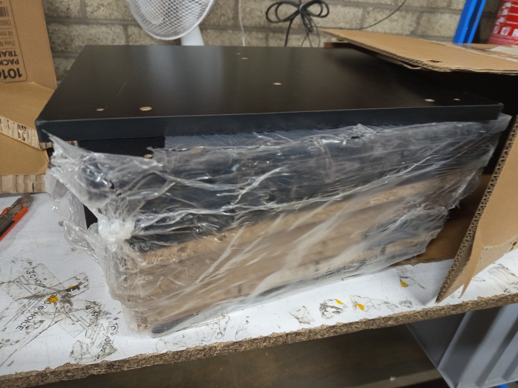 vidaXL Nachtkastjes (2 st) - Bewerkt Hout Zwart - 55% Korting!