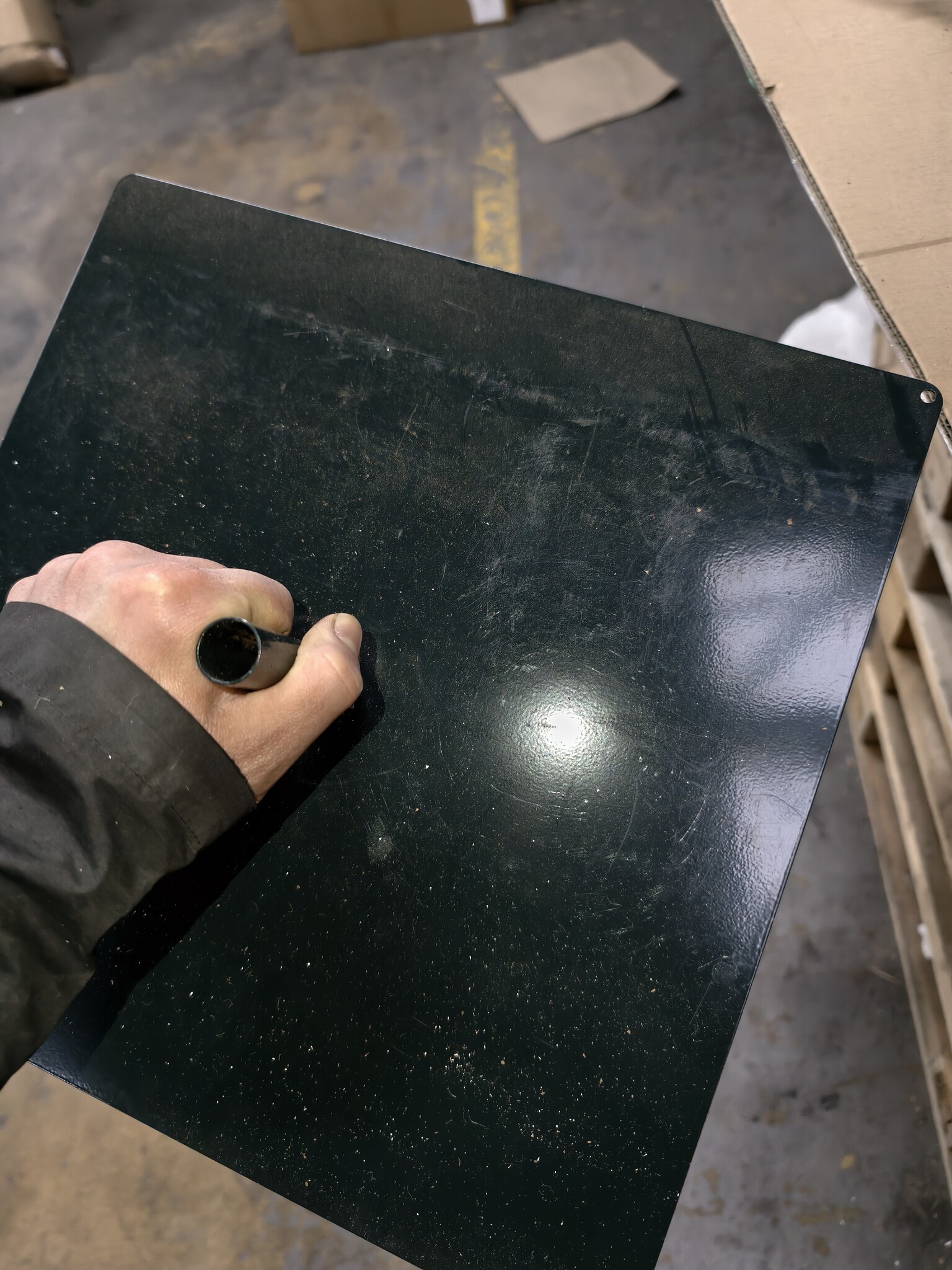 Kunstkerstboom 160cm - met sneeuw & dennenappels - 40% Korting